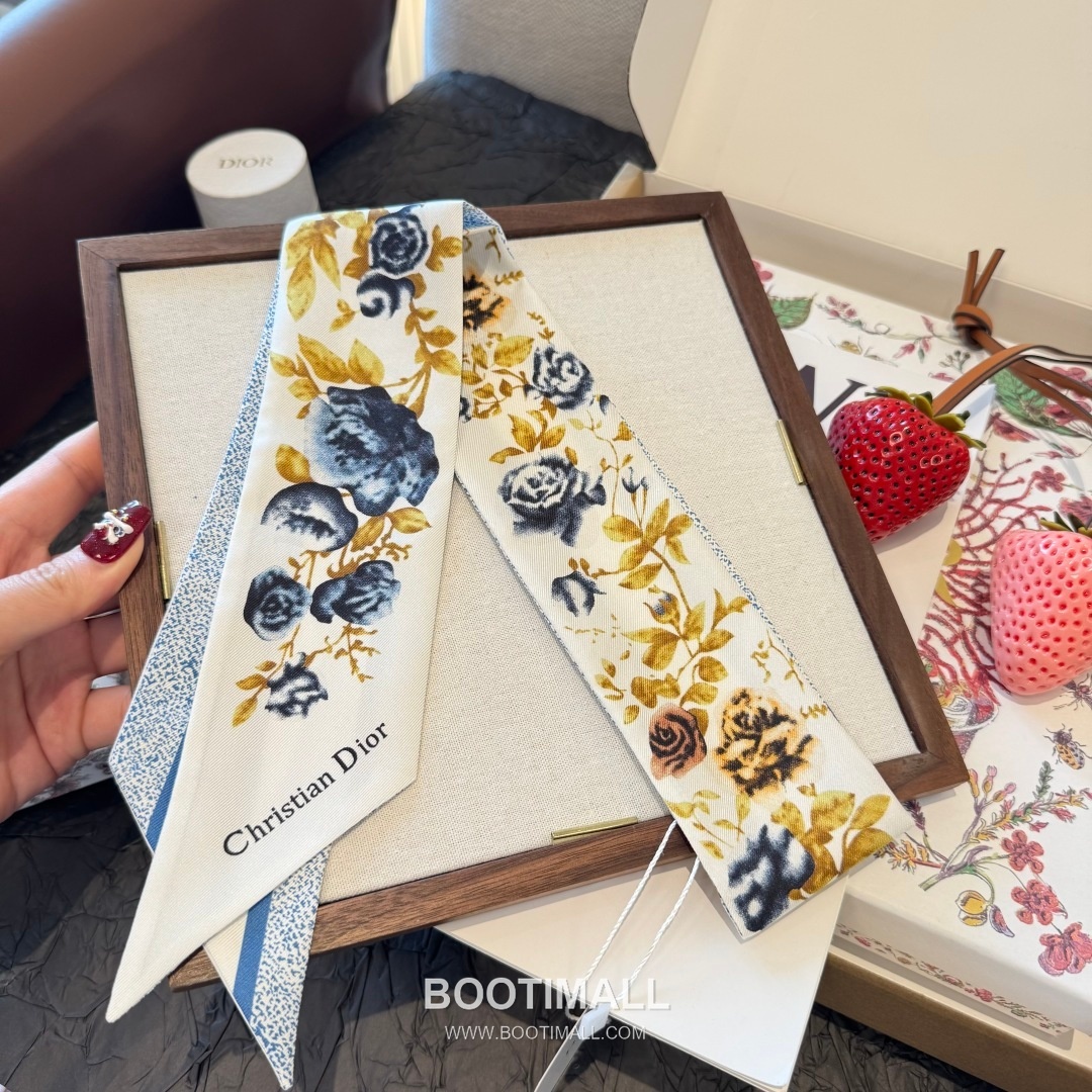 Dior Floral Silk Double Layer Twilly Scarf 100% Silk Print Scarf 디올 플로럴 실크 더블레이어 트윌리 스카프 100cm 4