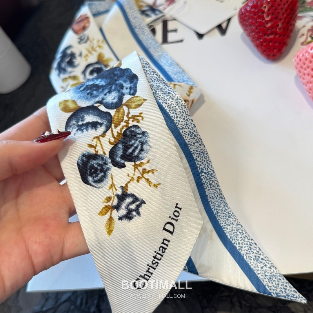 Dior Floral Silk Double Layer Twilly Scarf 100% Silk Print Scarf 디올 플로럴 실크 더블레이어 트윌리 스카프 100cm 5