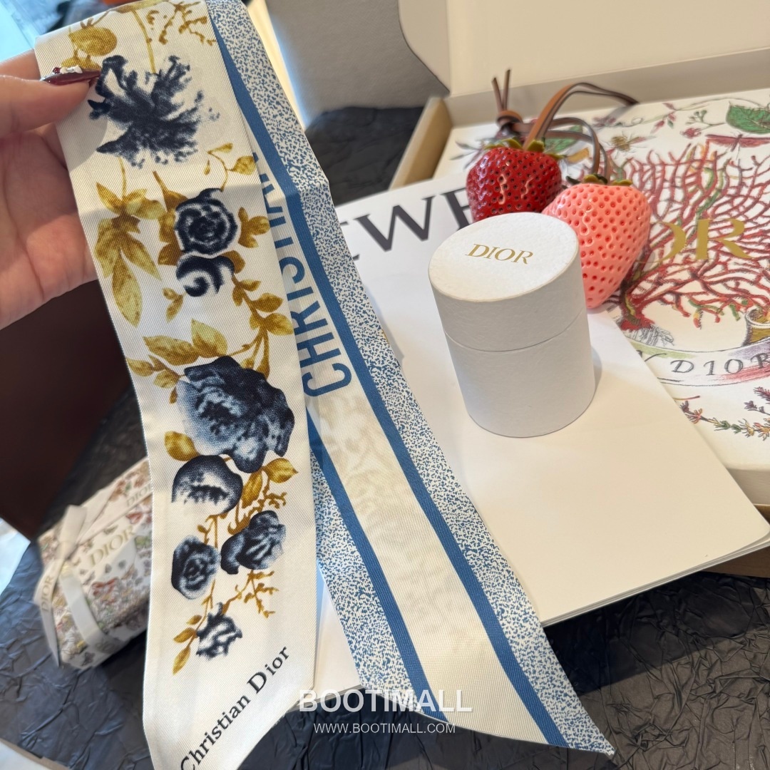 Dior Floral Silk Double Layer Twilly Scarf 100% Silk Print Scarf 디올 플로럴 실크 더블레이어 트윌리 스카프 100cm 7