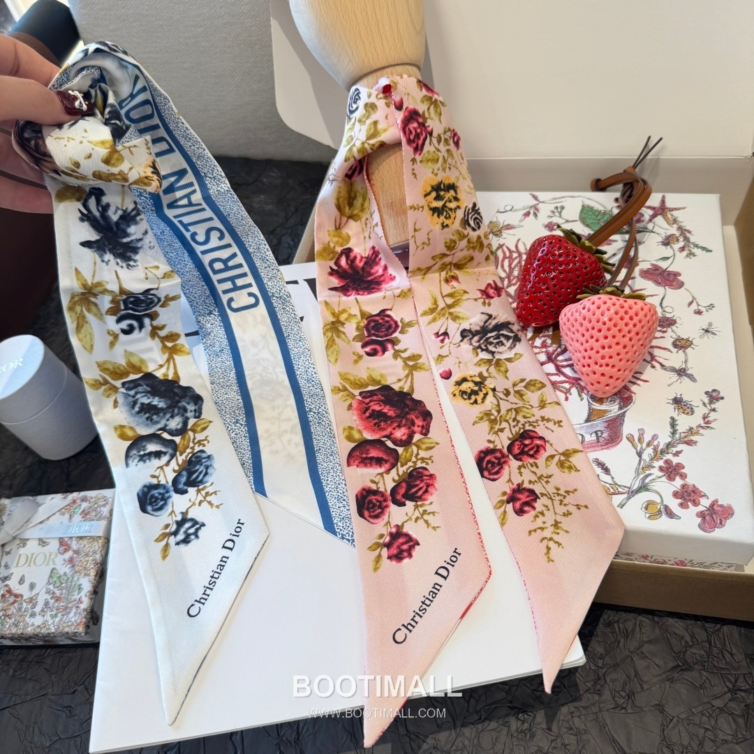 Dior Floral Silk Double Layer Twilly Scarf 100% Silk Print Scarf 디올 플로럴 실크 더블레이어 트윌리 스카프 100cm 1