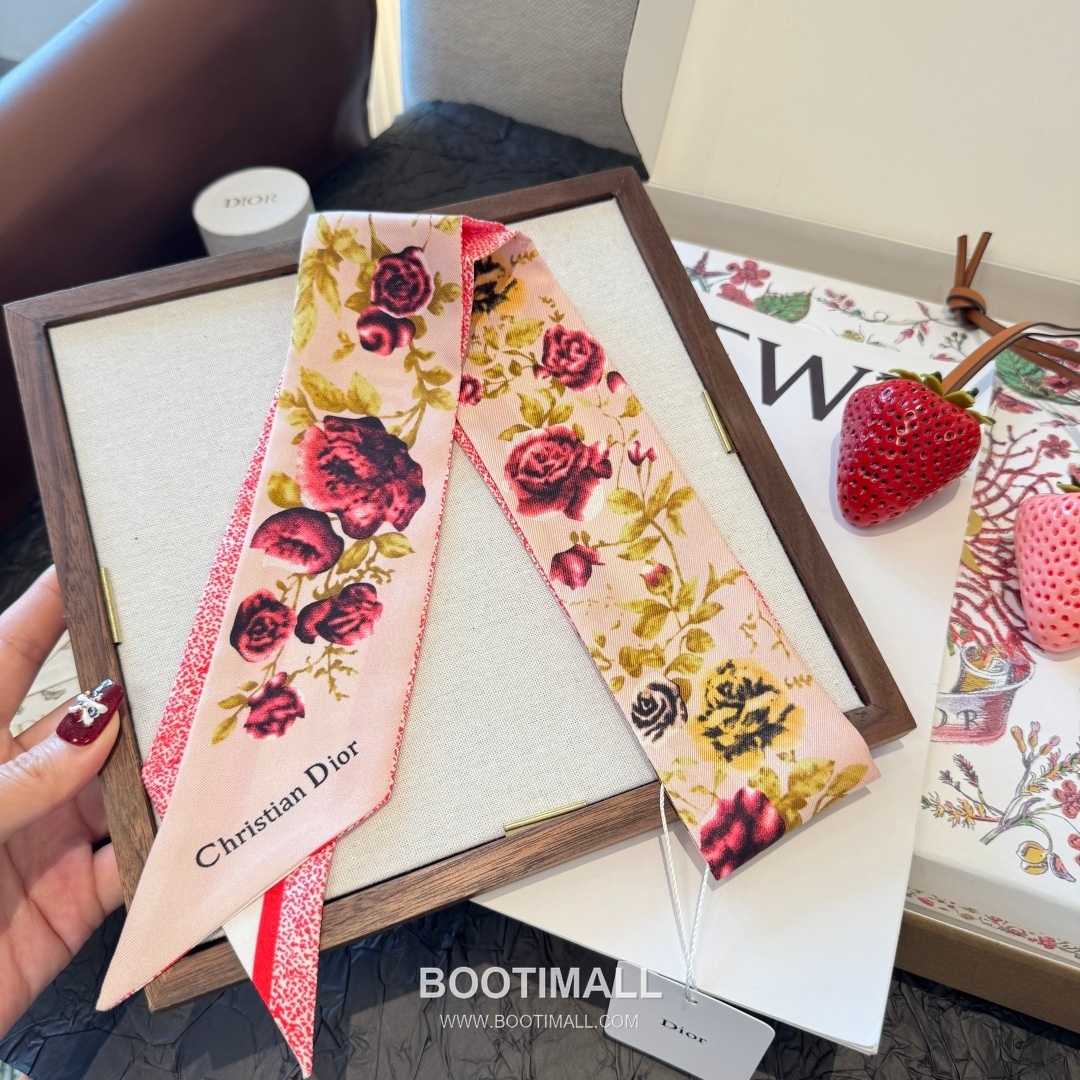 Dior Floral Silk Double Layer Twilly Scarf 100% Silk Print Scarf 디올 플로럴 실크 더블레이어 트윌리 스카프 100cm 4