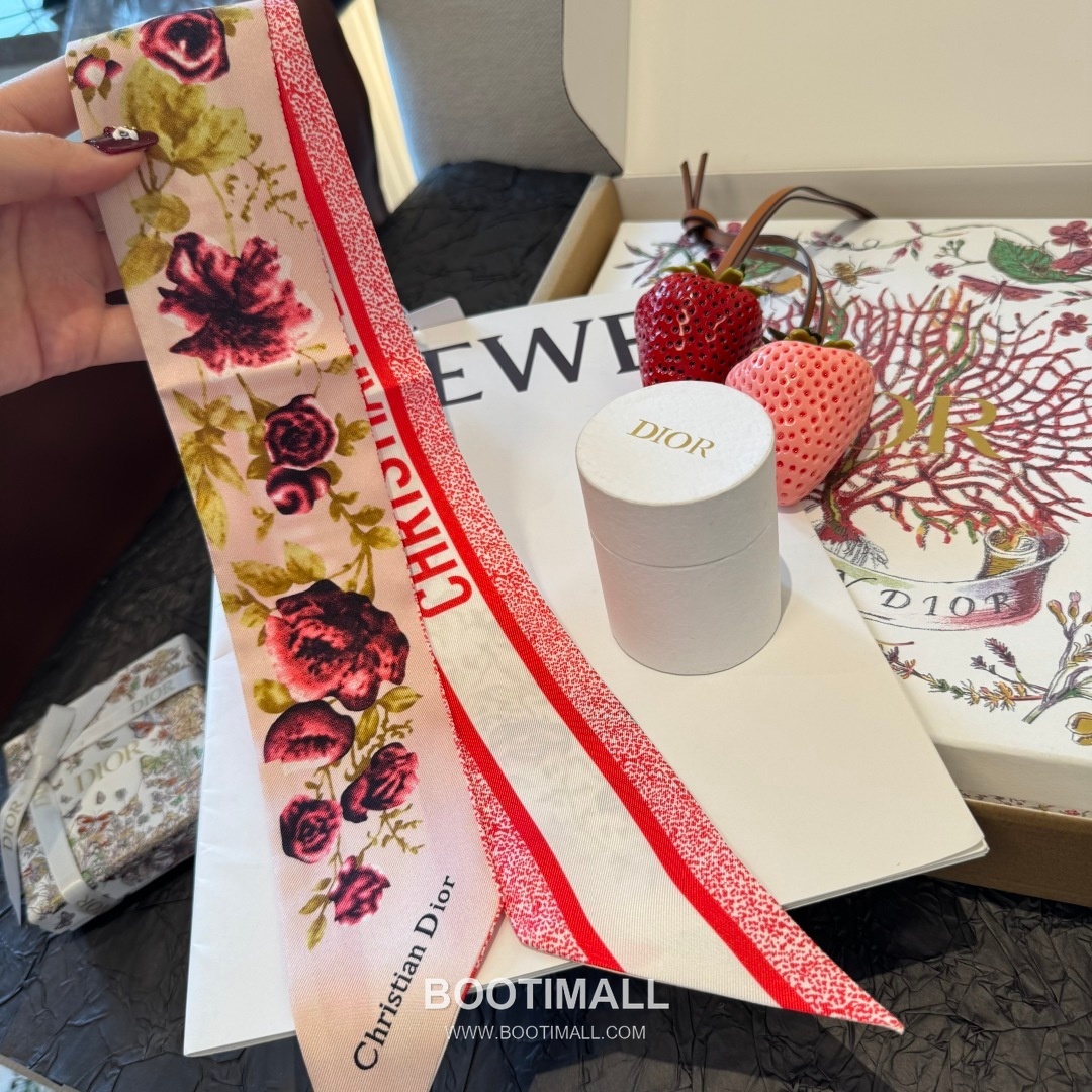 Dior Floral Silk Double Layer Twilly Scarf 100% Silk Print Scarf 디올 플로럴 실크 더블레이어 트윌리 스카프 100cm 6