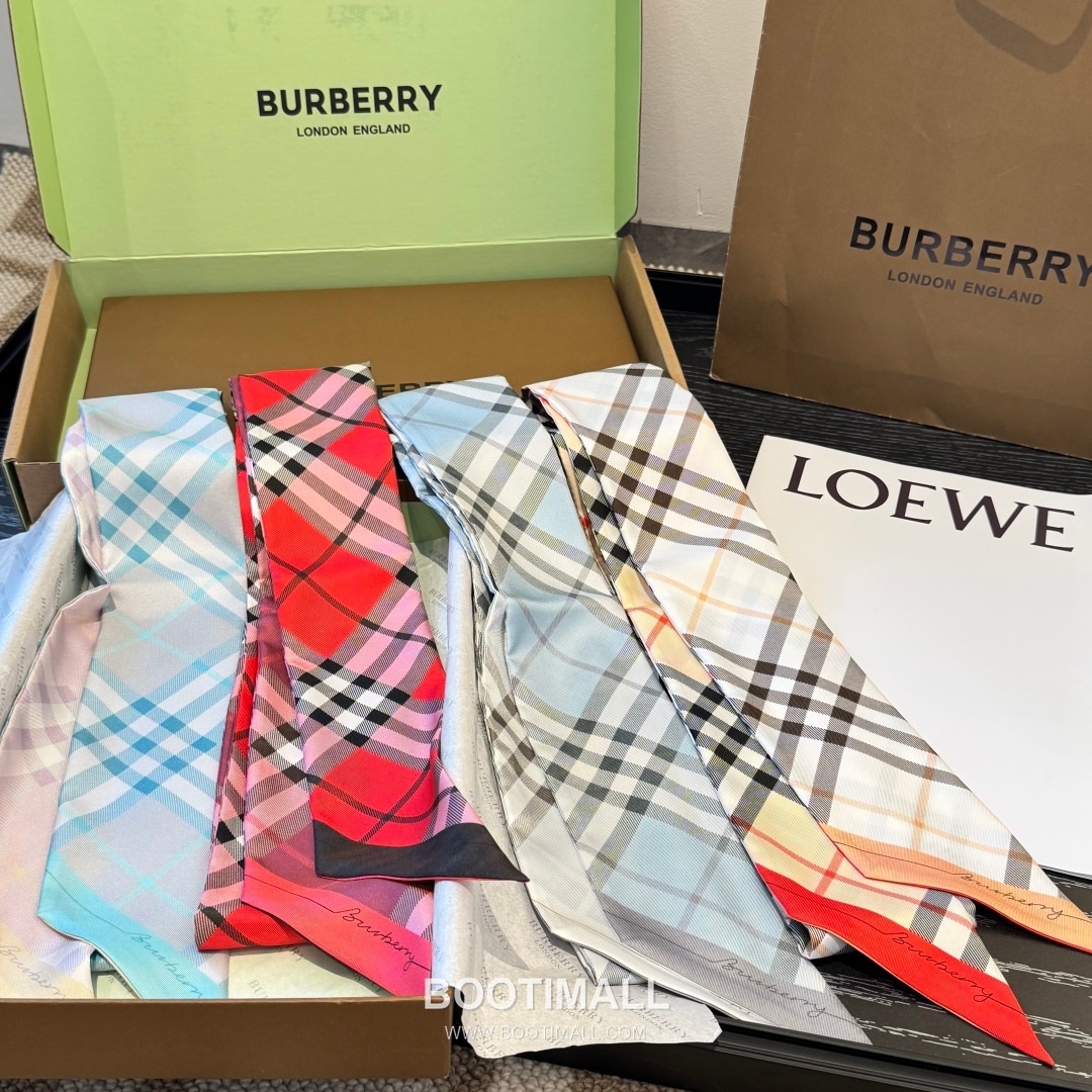 Burberry Vintage Check Stripe Silk Twill Narrow Scarf 100% Silk Double Layer Print Scarf 버버리 빈티지 체크 스트라이프 실크 트윌 슬림 스카프 180cm 2