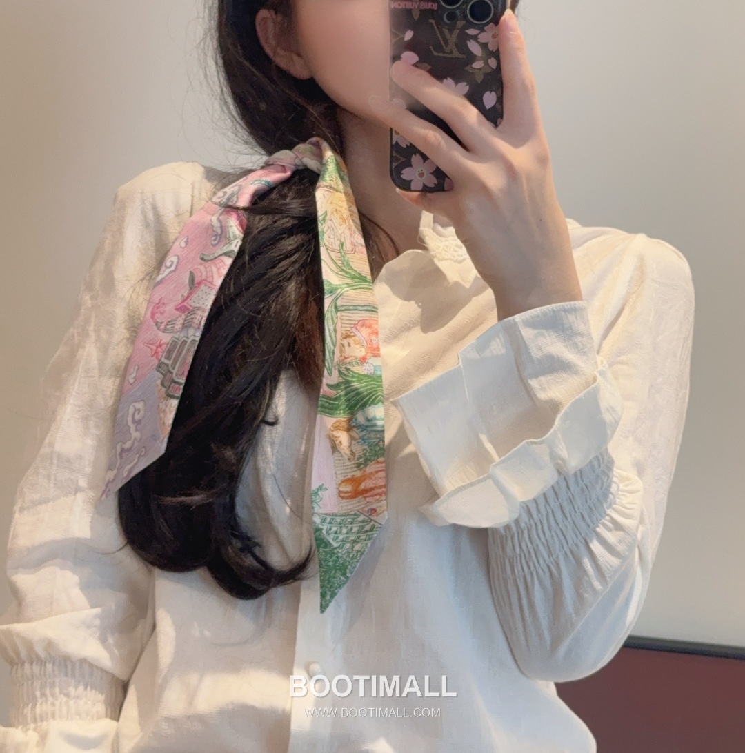 Hermes City of Light Silk Twill Double Sided Twilly Scarf 100% Silk Print Scarf 에르메스 시티 오브 라이트 실크 트윌 더블사이드 트윌리 스카프 86cm 1