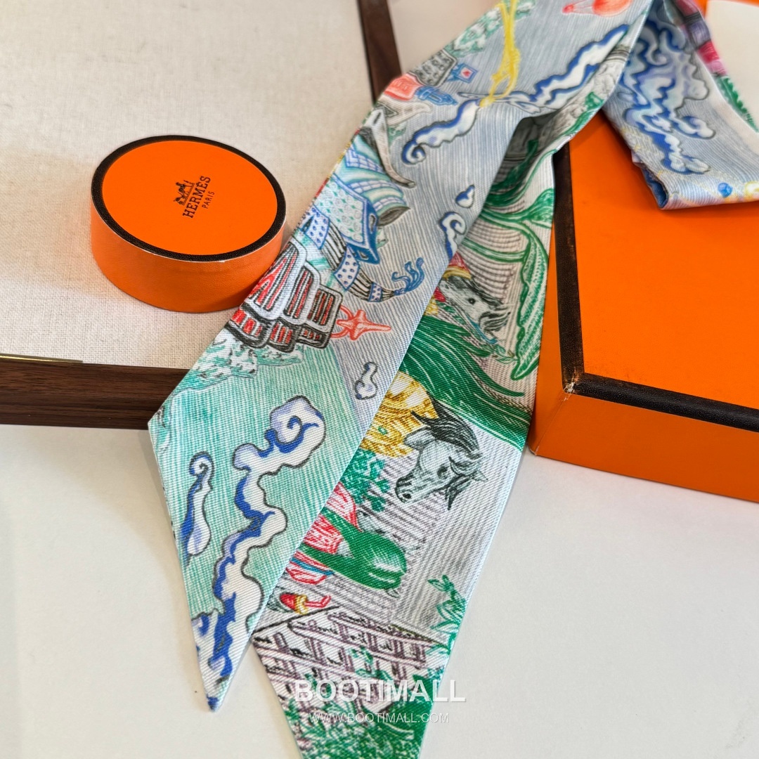 Hermes City of Light Silk Twill Double Sided Twilly Scarf 100% Silk Print Scarf 에르메스 시티 오브 라이트 실크 트윌 더블사이드 트윌리 스카프 86cm 6