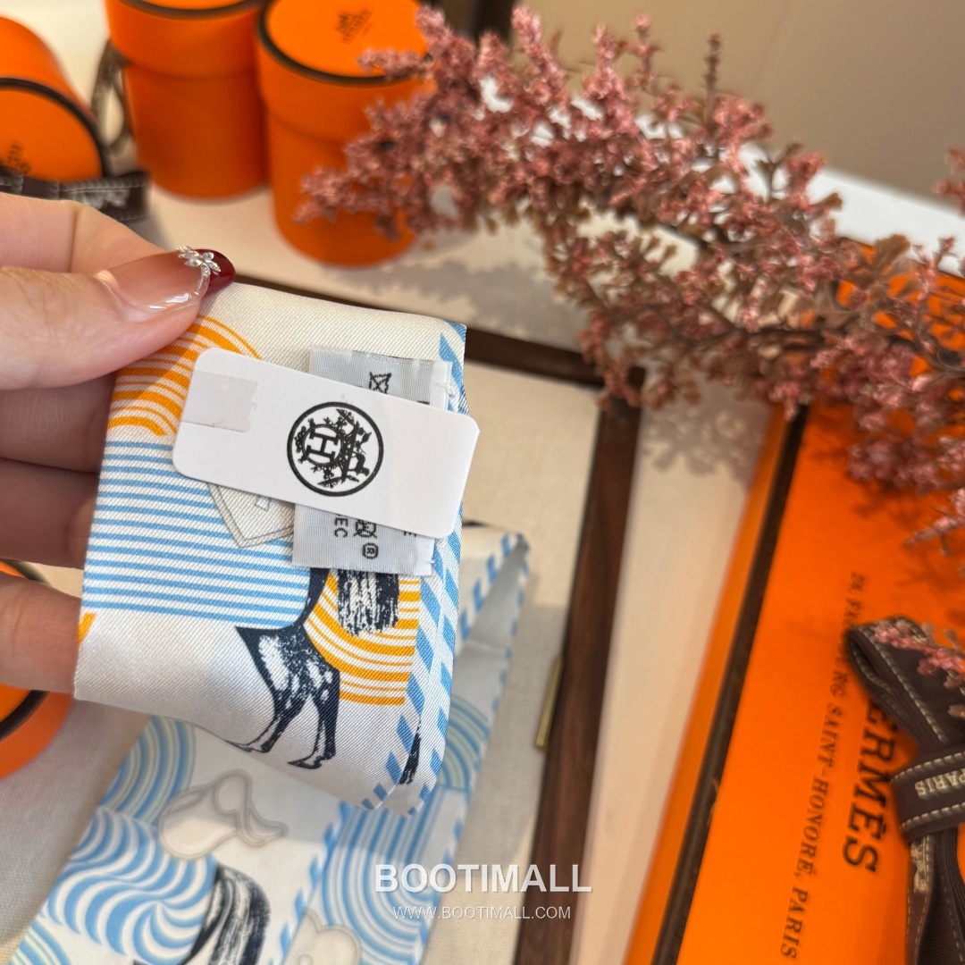 Hermes Pop Horse Silk Twill Double Sided Twilly Scarf 100% Silk Print Scarf 에르메스 팝 홀스 실크 트윌 더블사이드 트윌리 스카프 86cm 5