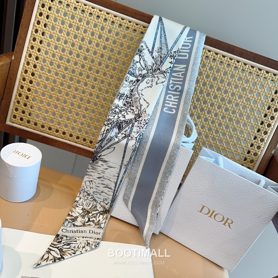 Hermes City of Light Silk Twill Double Sided Twilly Scarf 100% Silk Print Scarf 에르메스 시티 오브 라이트 실크 트윌 더블사이드 트윌리 스카프 86cm 4