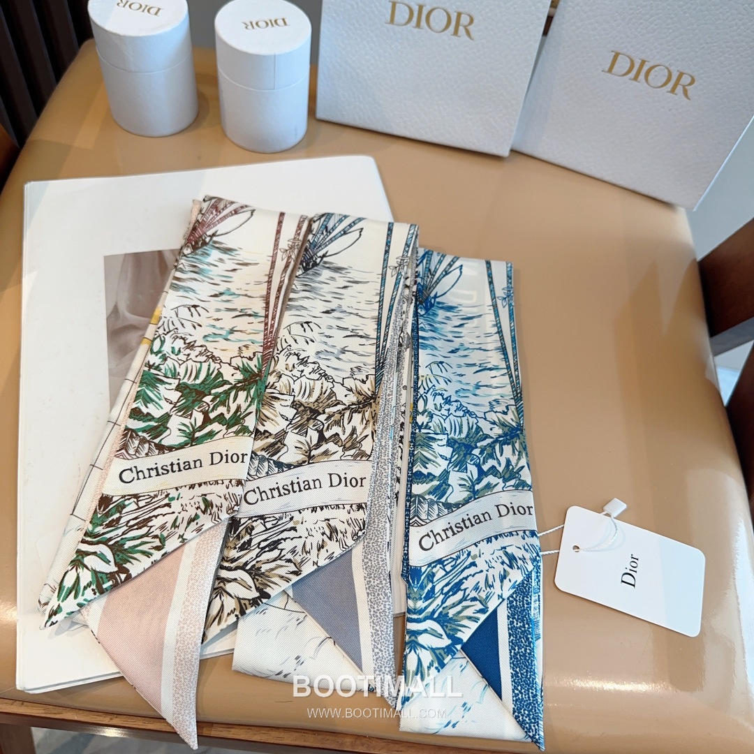 Hermes City of Light Silk Twill Double Sided Twilly Scarf 100% Silk Print Scarf 에르메스 시티 오브 라이트 실크 트윌 더블사이드 트윌리 스카프 86cm 2