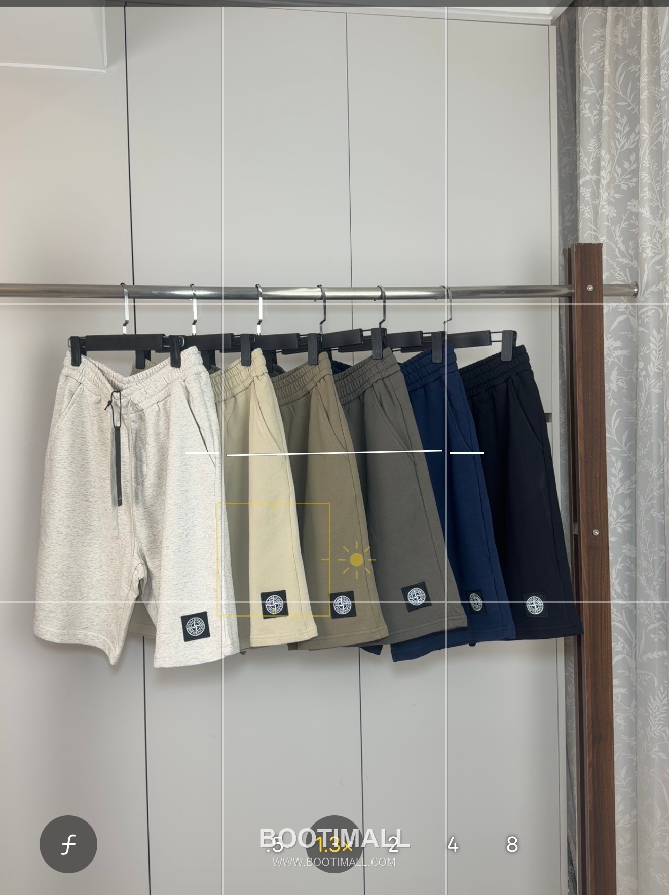 Stone Island Cotton Terry Sweat Shorts with Logo Patch 스톤아일랜드 코튼 테리 스웨트 쇼츠 로고 패치 L2526 1