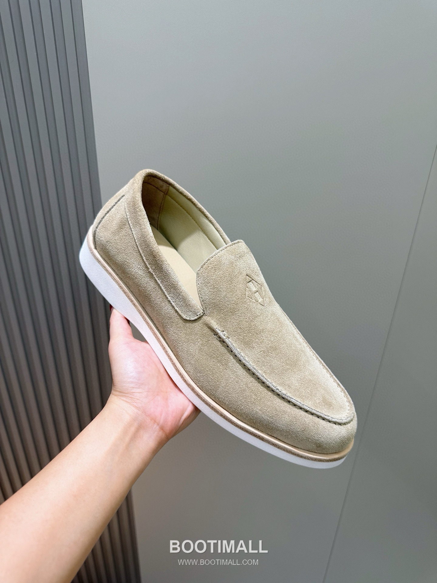 Hermes Job Suede Goatskin Leather Loafer with H Logo Rubber Sole 에르메스 잡 스웨이드 고트스킨 레더 로퍼 H 로고 러버솔 디테일 7F03042 2.5cm 6