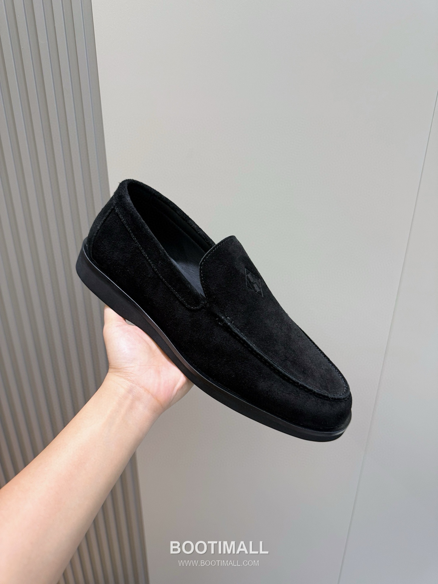 Hermes Job Suede Goatskin Leather Loafer with H Logo Rubber Sole 에르메스 잡 스웨이드 고트스킨 레더 로퍼 H 로고 러버솔 디테일 7F03042 2.5cm 6