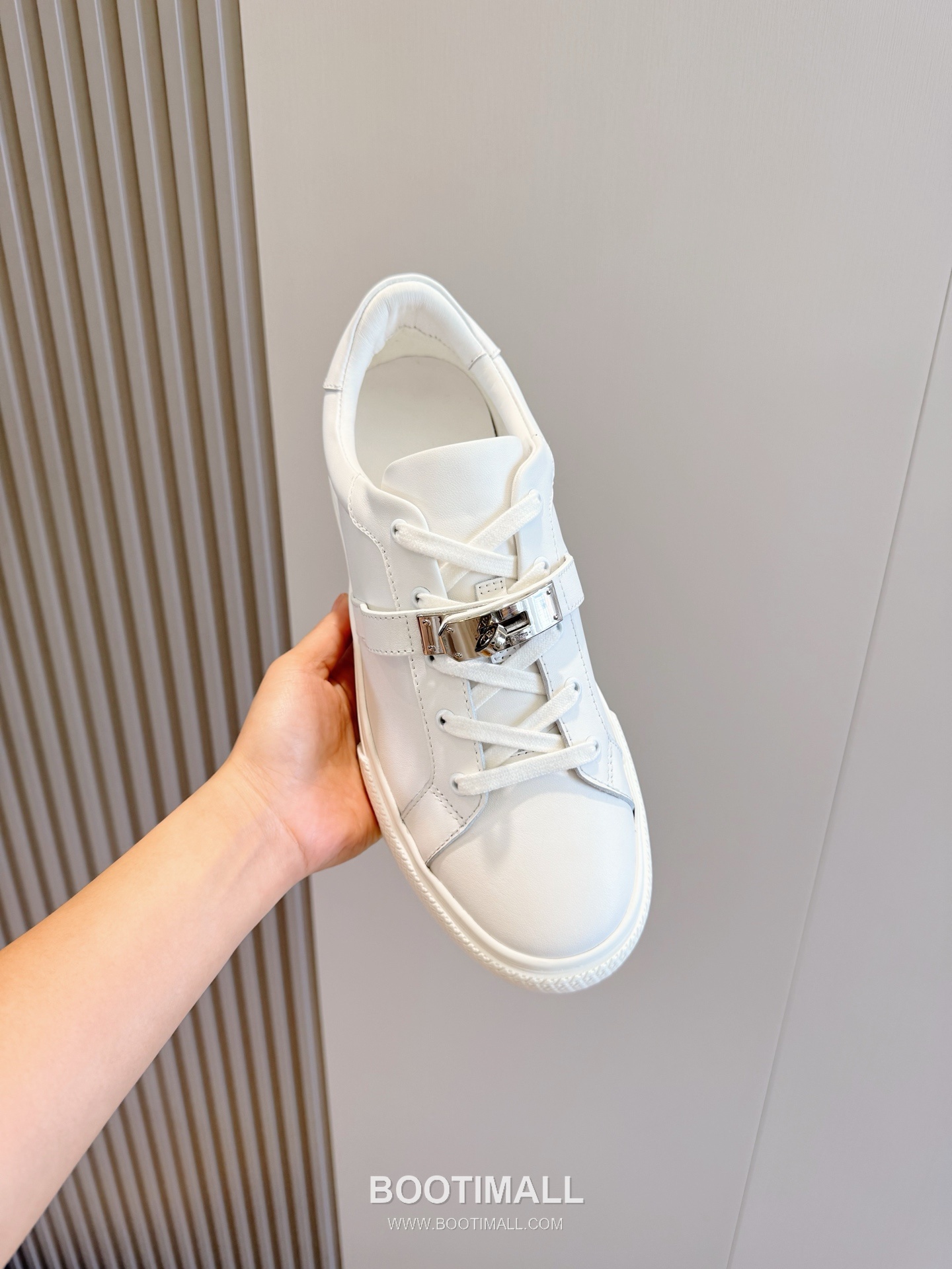 Hermes Freestyle Calfskin Epsom Leather High Sneakers with Saddle Stud Detail 에르메스 프리스타일 카프스킨 엡솜 레더 하이 스니커즈 새들 스터드 디테일 7F03042 3cm 5