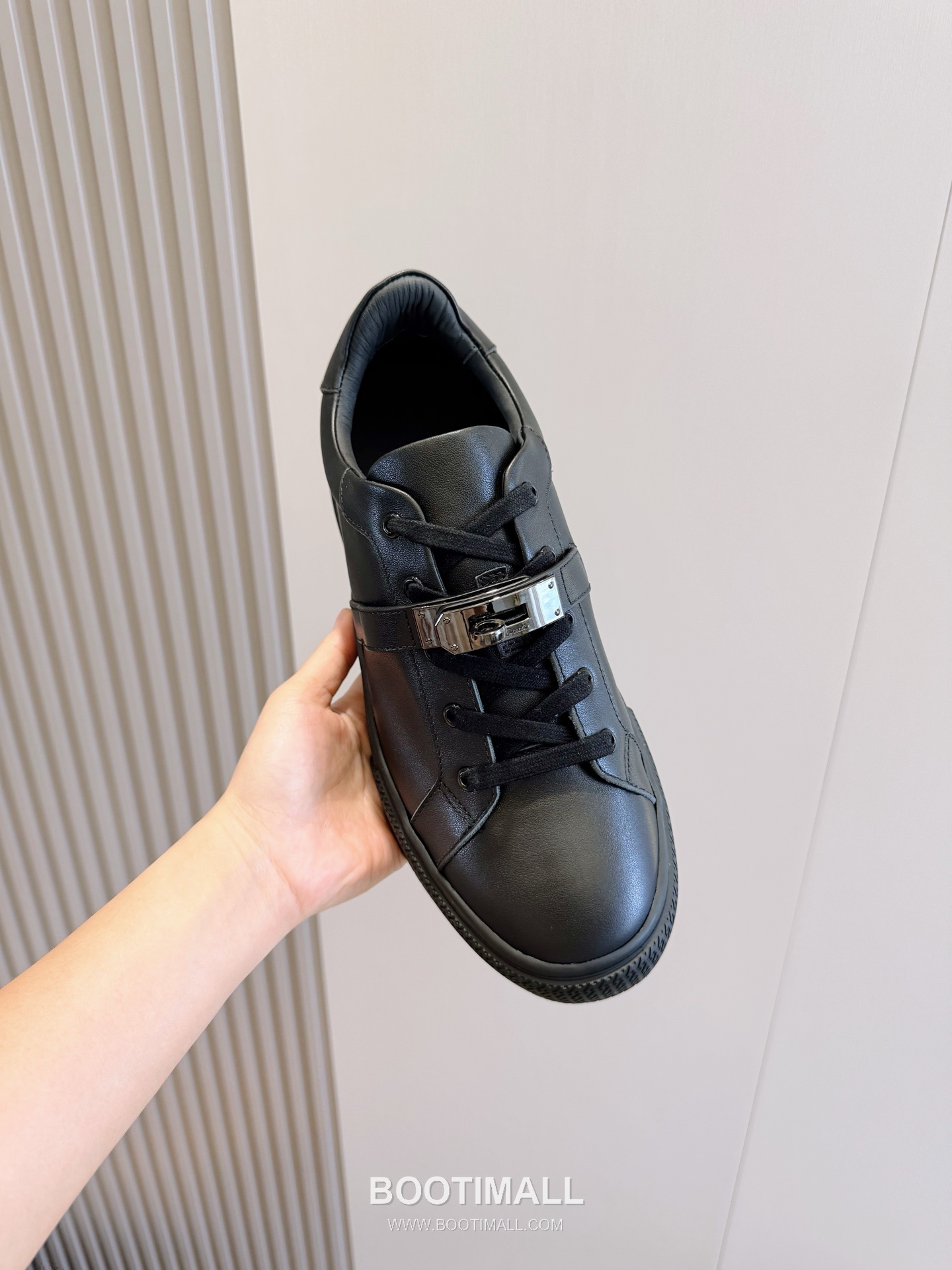 Hermes Freestyle Calfskin Epsom Leather High Sneakers with Saddle Stud Detail 에르메스 프리스타일 카프스킨 엡솜 레더 하이 스니커즈 새들 스터드 디테일 7F03042 3cm 5