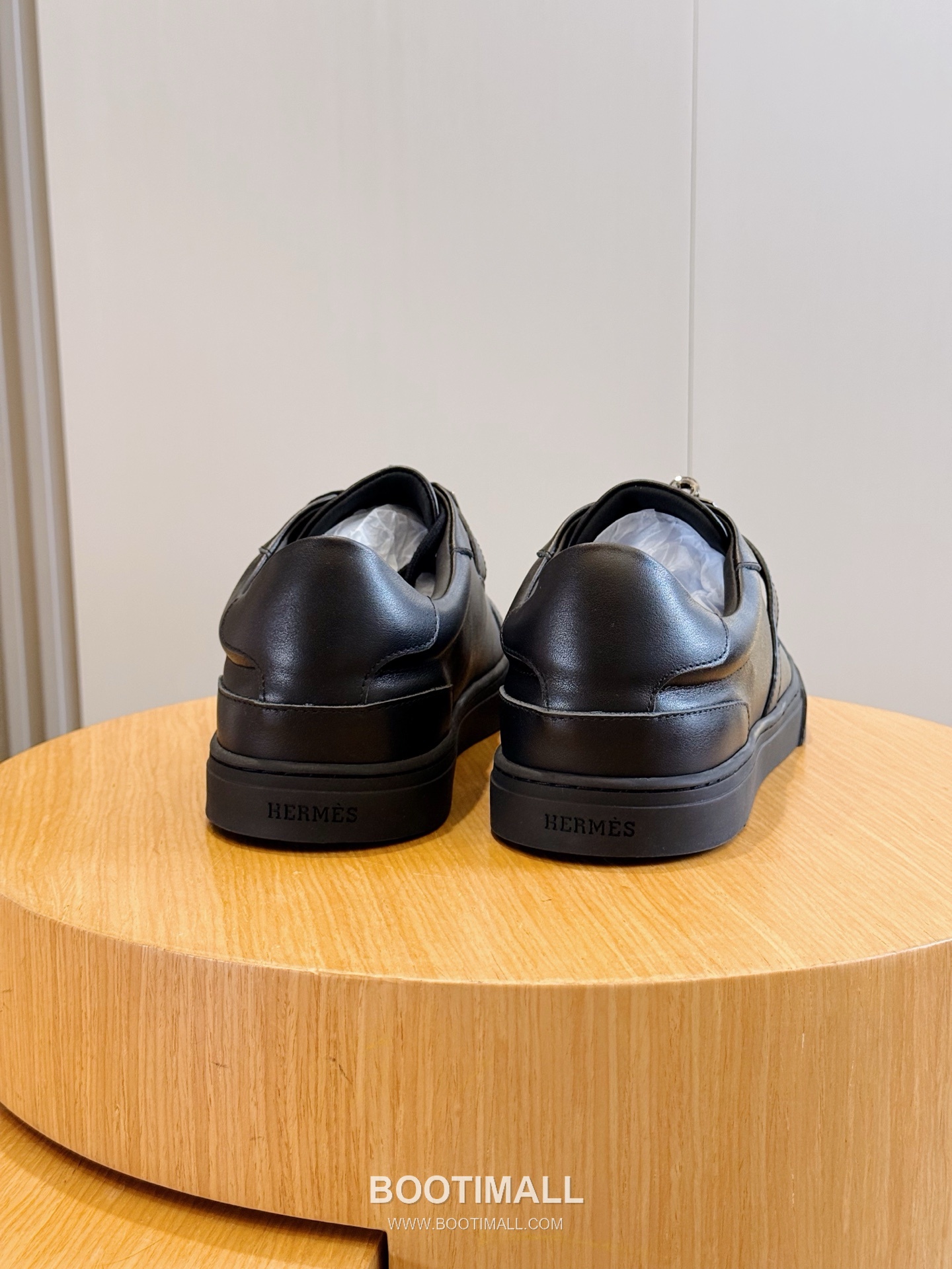 Hermes Freestyle Calfskin Epsom Leather High Sneakers with Saddle Stud Detail 에르메스 프리스타일 카프스킨 엡솜 레더 하이 스니커즈 새들 스터드 디테일 7F03042 3cm 7