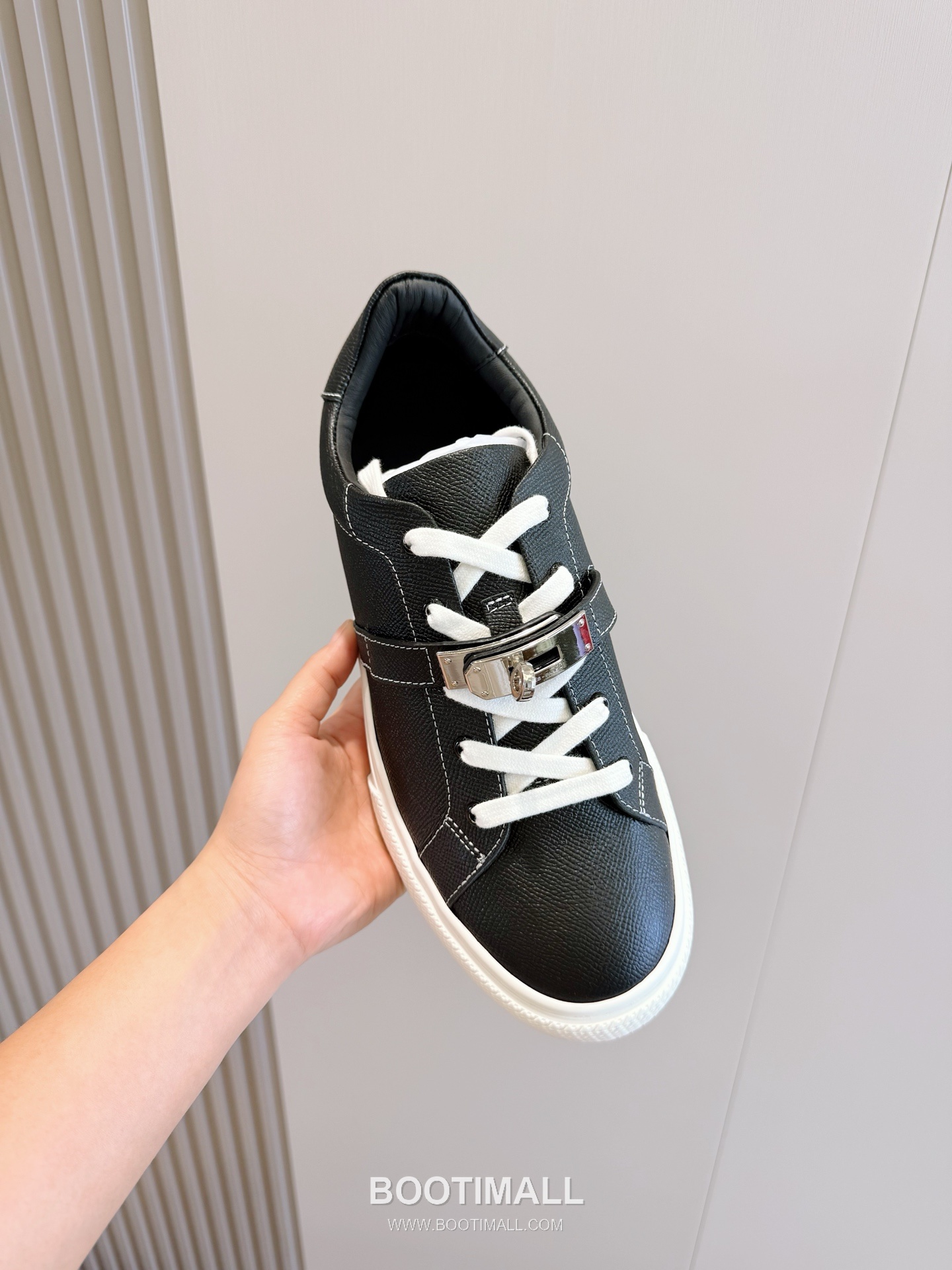 Hermes Freestyle Calfskin Epsom Leather High Sneakers with Saddle Stud Detail 에르메스 프리스타일 카프스킨 엡솜 레더 하이 스니커즈 새들 스터드 디테일 7F03042 3cm 5