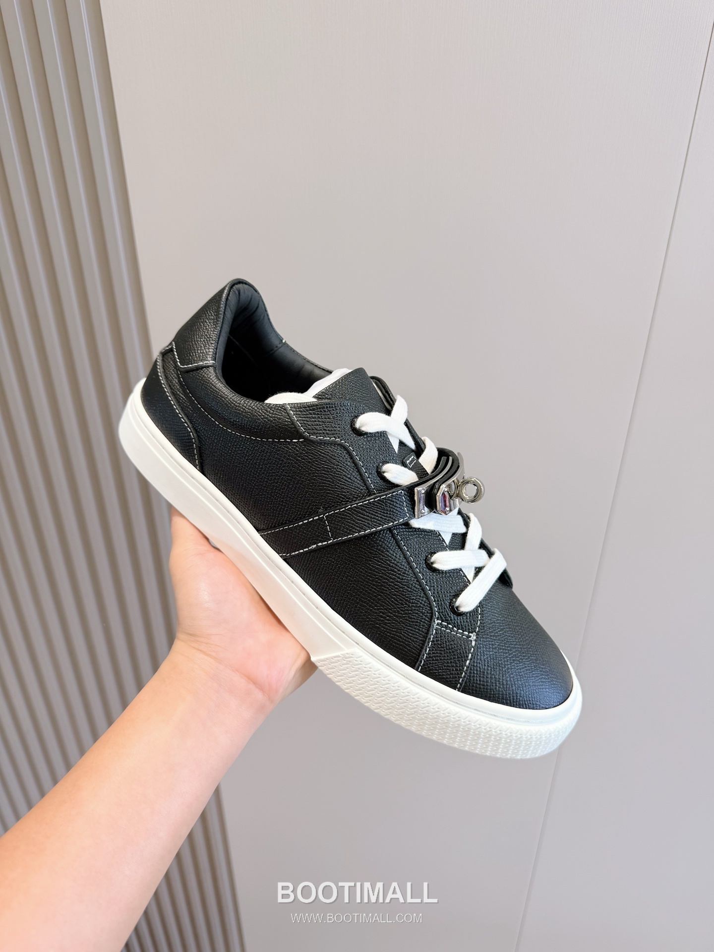 Hermes Freestyle Calfskin Epsom Leather High Sneakers with Saddle Stud Detail 에르메스 프리스타일 카프스킨 엡솜 레더 하이 스니커즈 새들 스터드 디테일 7F03042 3cm 6