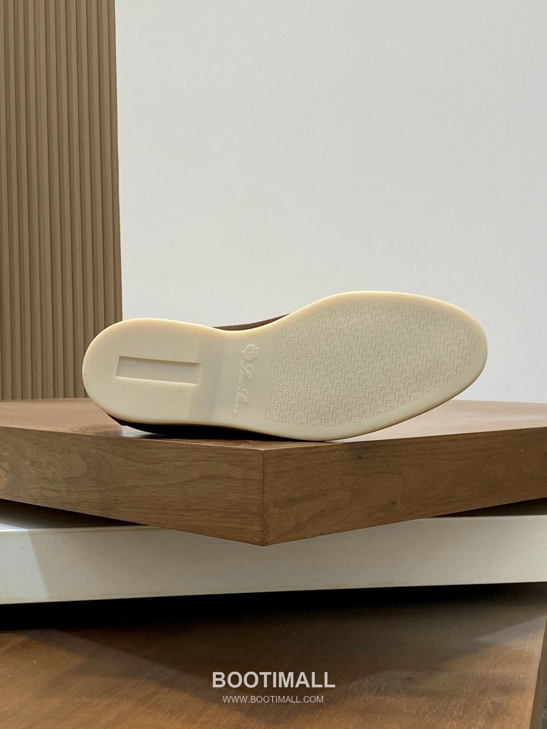 Loro Piana Wish Wool Knit Suede Calfskin Moccasin Sneakers with TPU Sole 로로피아나 위시 울 니트 스웨이드 카프스킨 모카신 스니커즈 TPU 솔 디테일 7F03036 2.5cm 9