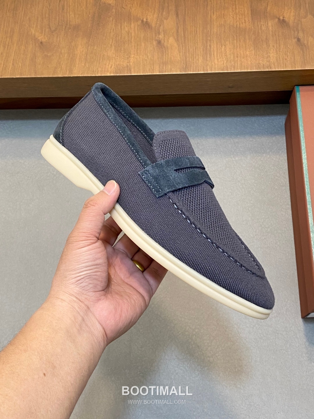 Loro Piana Wish Wool Knit Suede Calfskin Moccasin Sneakers with TPU Sole 로로피아나 위시 울 니트 스웨이드 카프스킨 모카신 스니커즈 TPU 솔 디테일 7F03036 2.5cm 4