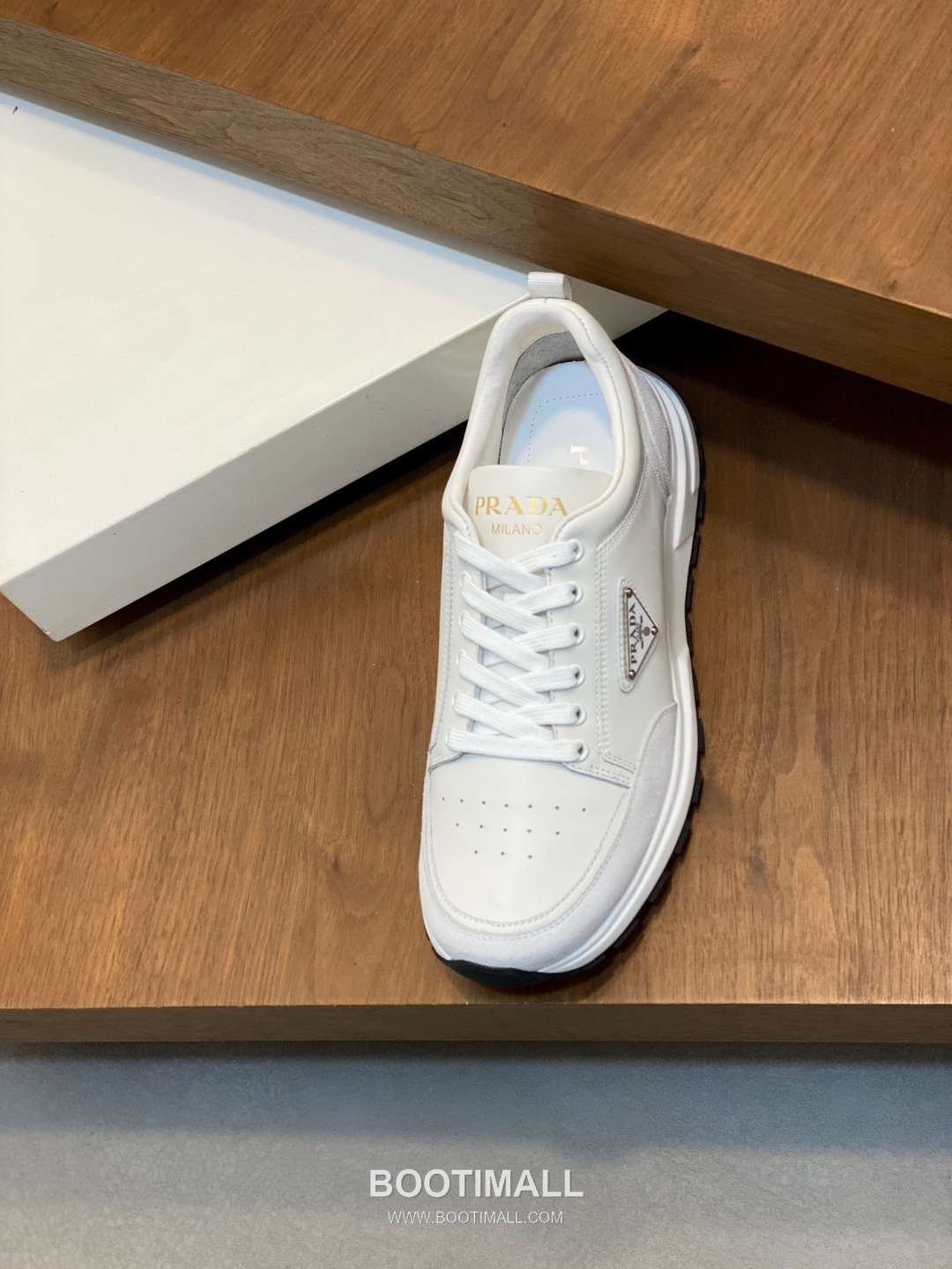 Prada Calfskin Leather Geometric Stitch Sneakers with Logo Lace Detail Rubber Sole 프라다 카프스킨 레더 지오메트릭 스티치 스니커즈 로고 레이스 디테일 러버솔 7F03041 2.5cm 6