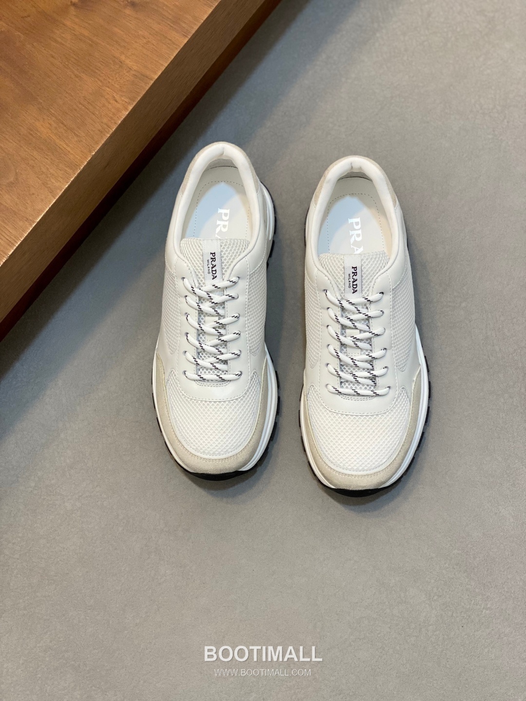 Prada Calfskin Leather Geometric Stitch Sneakers with Prada Milano Logo Lace Detail Rubber Sole 프라다 카프스킨 레더 지오메트릭 스티치 스니커즈 프라다 밀라노 로고 레이스 디테일 러버솔 7F03041 2.5cm 1