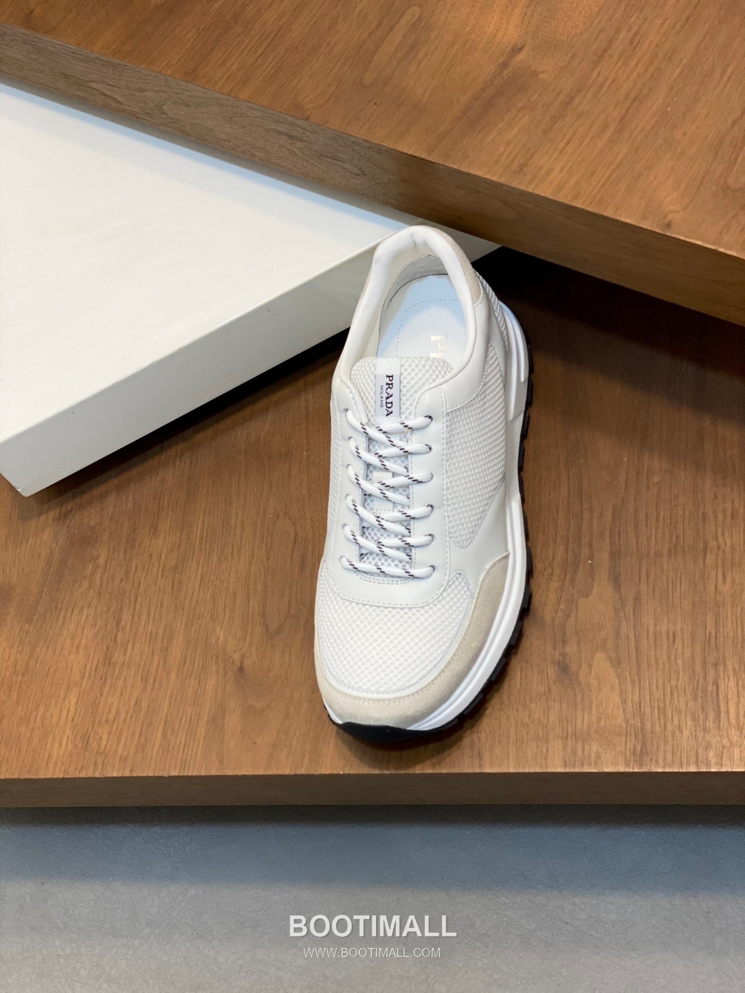 Prada Calfskin Leather Geometric Stitch Sneakers with Prada Milano Logo Lace Detail Rubber Sole 프라다 카프스킨 레더 지오메트릭 스티치 스니커즈 프라다 밀라노 로고 레이스 디테일 러버솔 7F03041 2.5cm 6