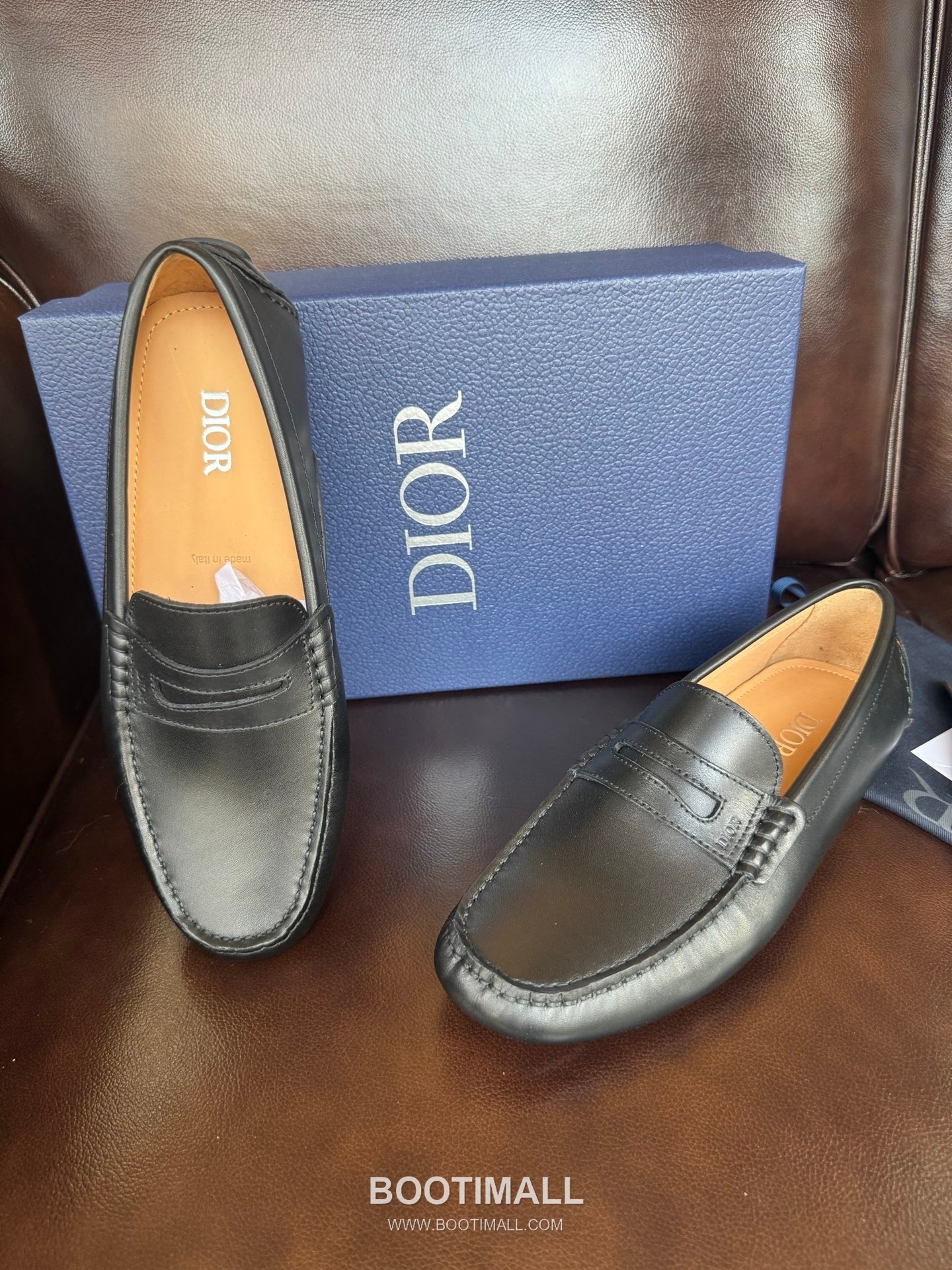 Dior Suede Calfskin Slip-on Loafer with Hand Stitch Rubber Sole 디올 스웨이드 카프스킨 슬립온 로퍼 핸드 스티치 러버솔 디테일 7F03040 2cm 4