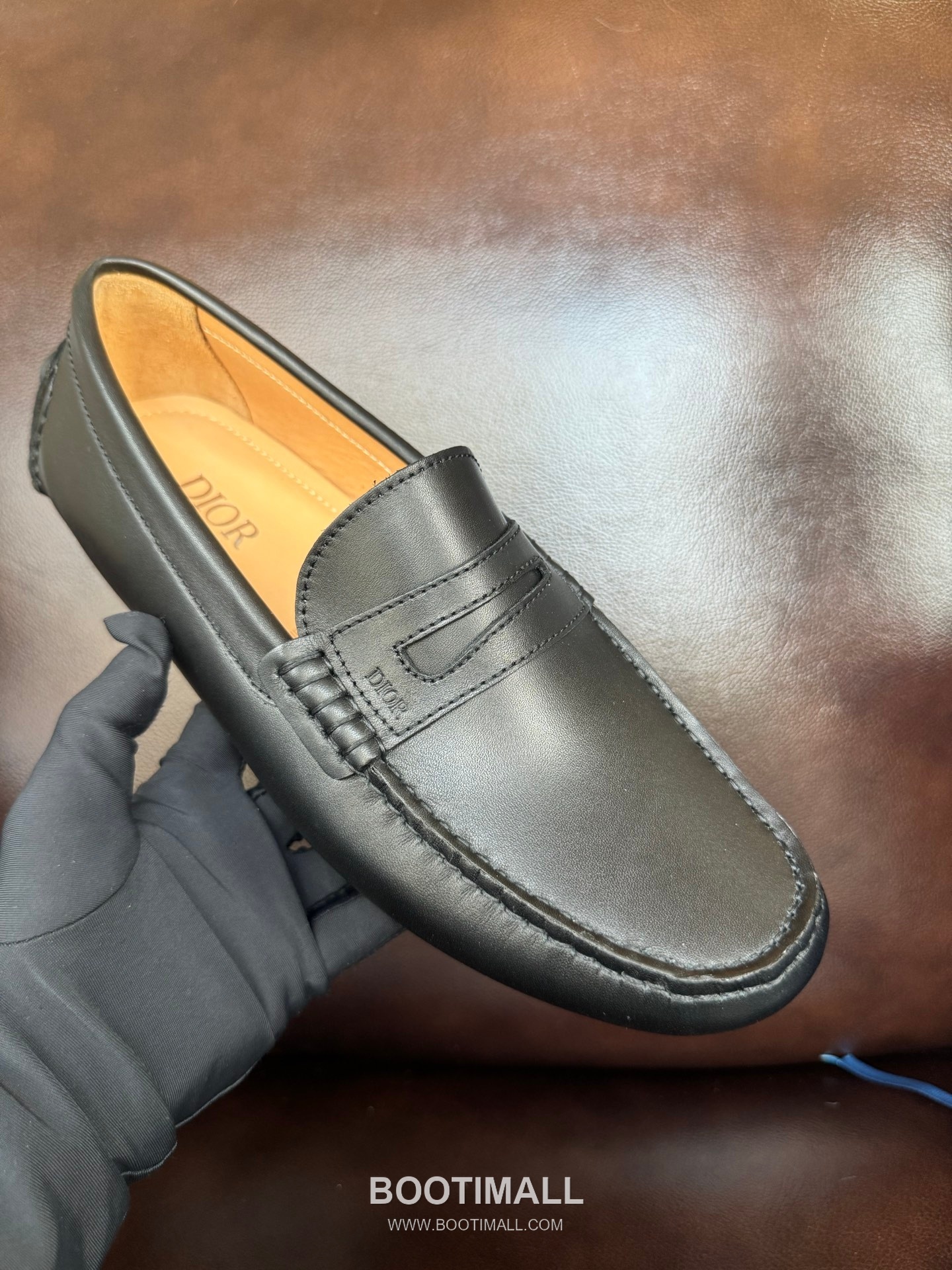 Dior Suede Calfskin Slip-on Loafer with Hand Stitch Rubber Sole 디올 스웨이드 카프스킨 슬립온 로퍼 핸드 스티치 러버솔 디테일 7F03040 2cm 8