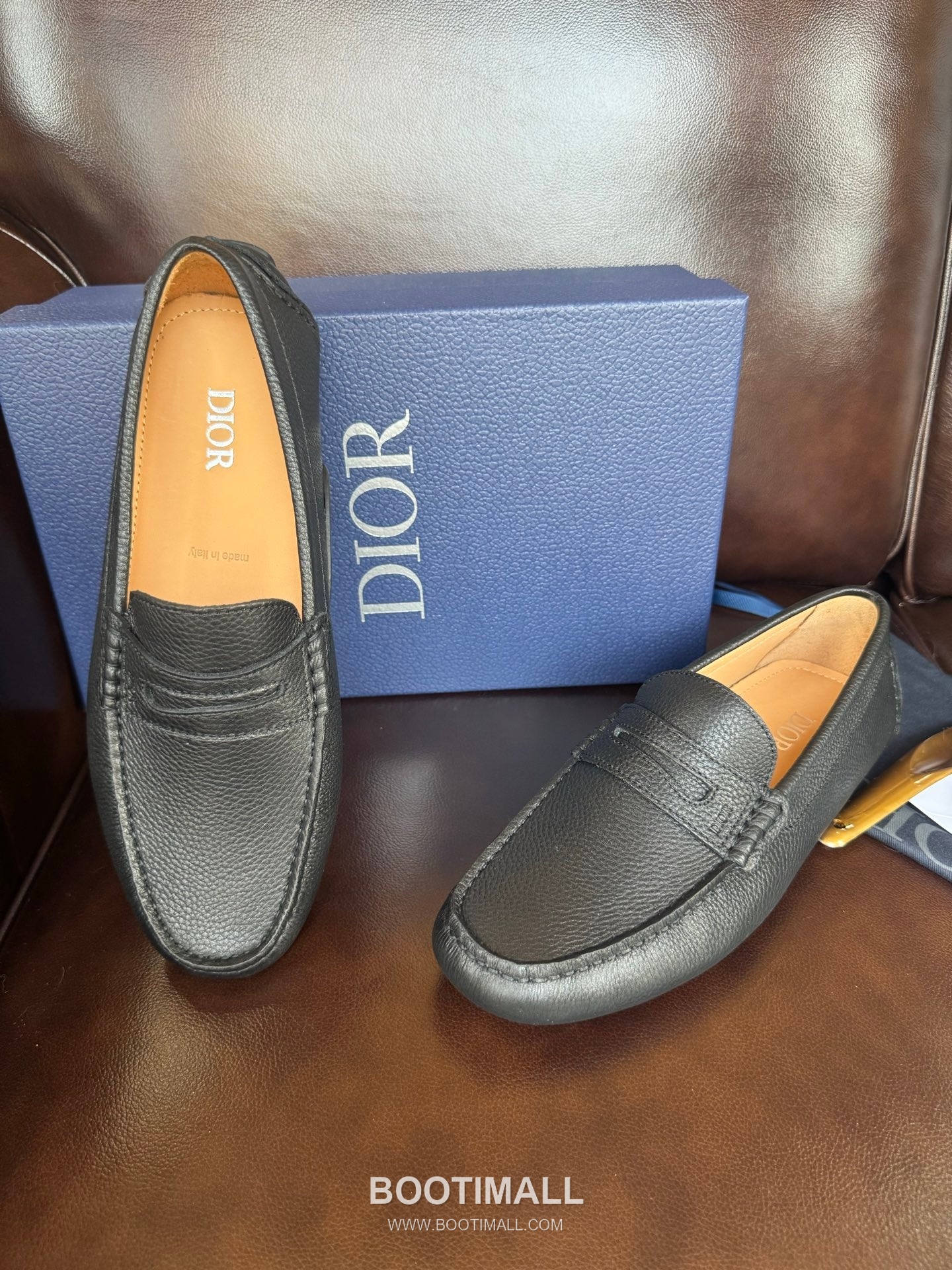 Dior Suede Calfskin Slip-on Loafer with Hand Stitch Rubber Sole 디올 스웨이드 카프스킨 슬립온 로퍼 핸드 스티치 러버솔 디테일 7F03040 2cm 3