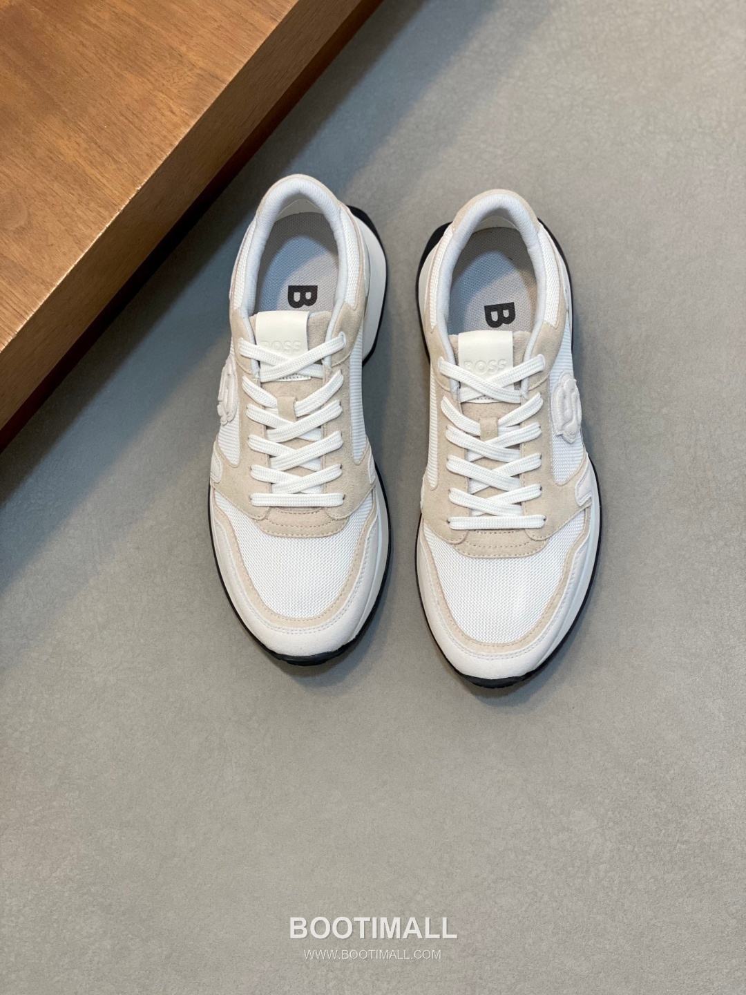 BOSS Suede Calfskin Leather Low Sneakers with Logo Lace Detail EVA Rubber Sole 보스 스웨이드 카프스킨 레더 로우 스니커즈 로고 레이스 디테일 EVA 러버솔 7F03046 3cm 1