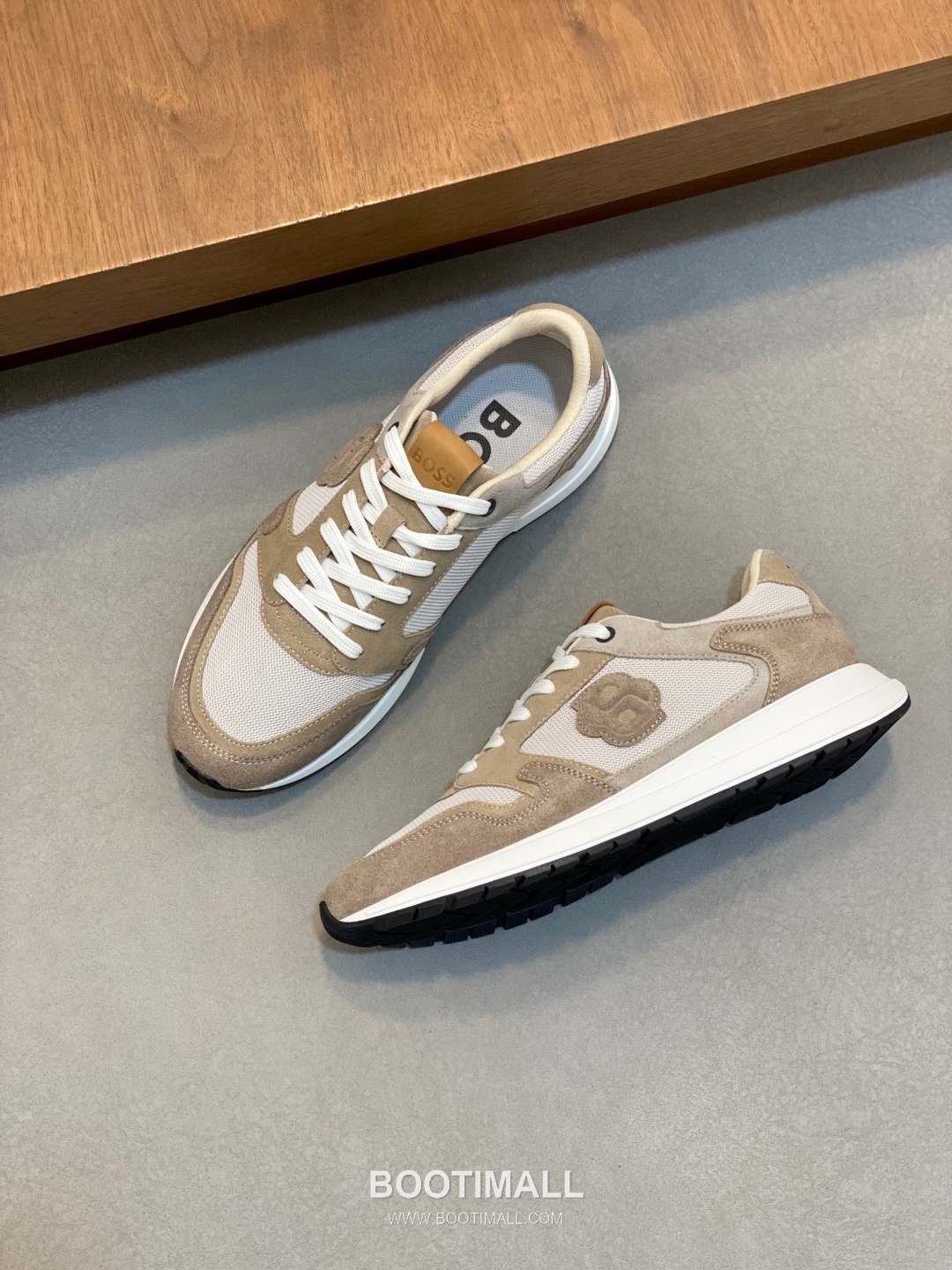 BOSS Suede Calfskin Leather Low Sneakers with Logo Lace Detail EVA Rubber Sole 보스 스웨이드 카프스킨 레더 로우 스니커즈 로고 레이스 디테일 EVA 러버솔 7F03046 3cm 5