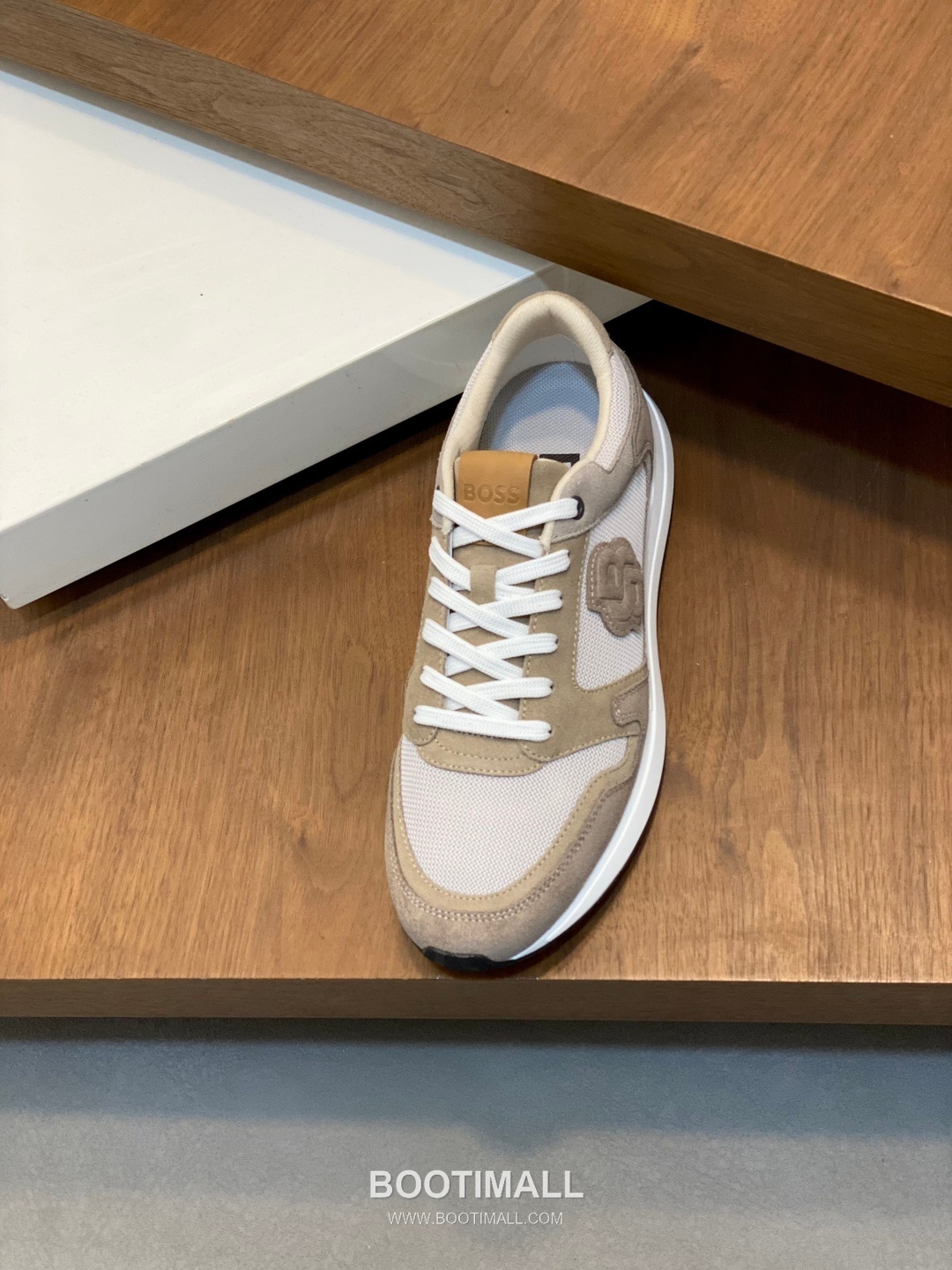 BOSS Suede Calfskin Leather Low Sneakers with Logo Lace Detail EVA Rubber Sole 보스 스웨이드 카프스킨 레더 로우 스니커즈 로고 레이스 디테일 EVA 러버솔 7F03046 3cm 6