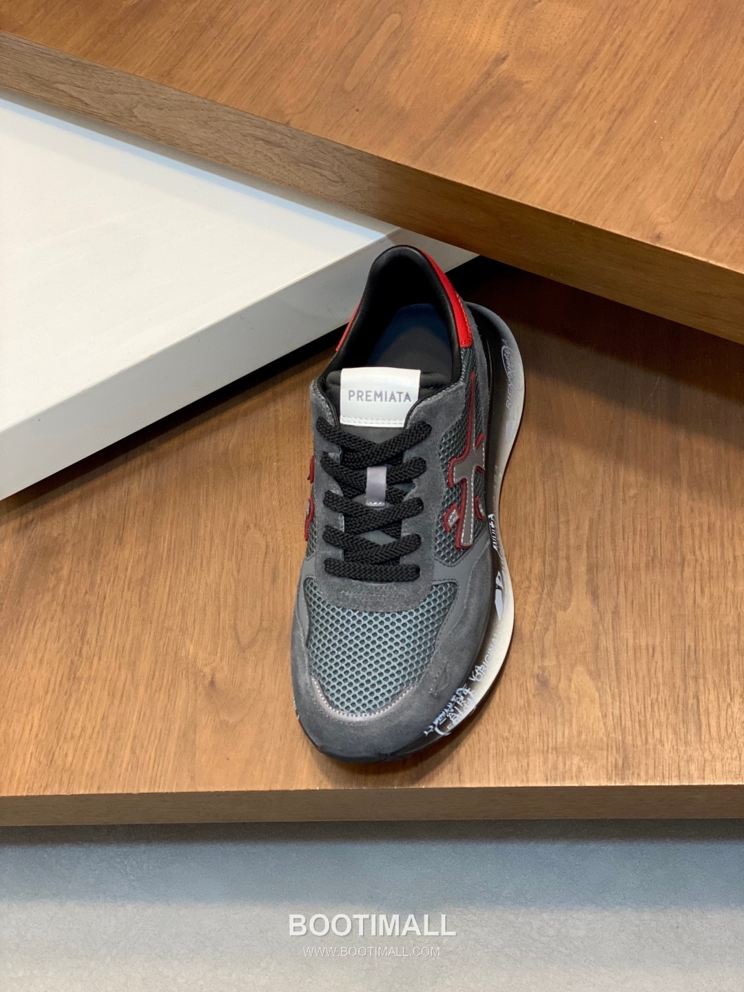 Premiata Suede Calfskin Waterproof Fabric Low Sneakers with Logo Stitch Detail Rubber Sole 프리미아타 스웨이드 카프스킨 방수 패브릭 로우 스니커즈 로고 스티치 디테일 러버솔 7F03038 3cm 6