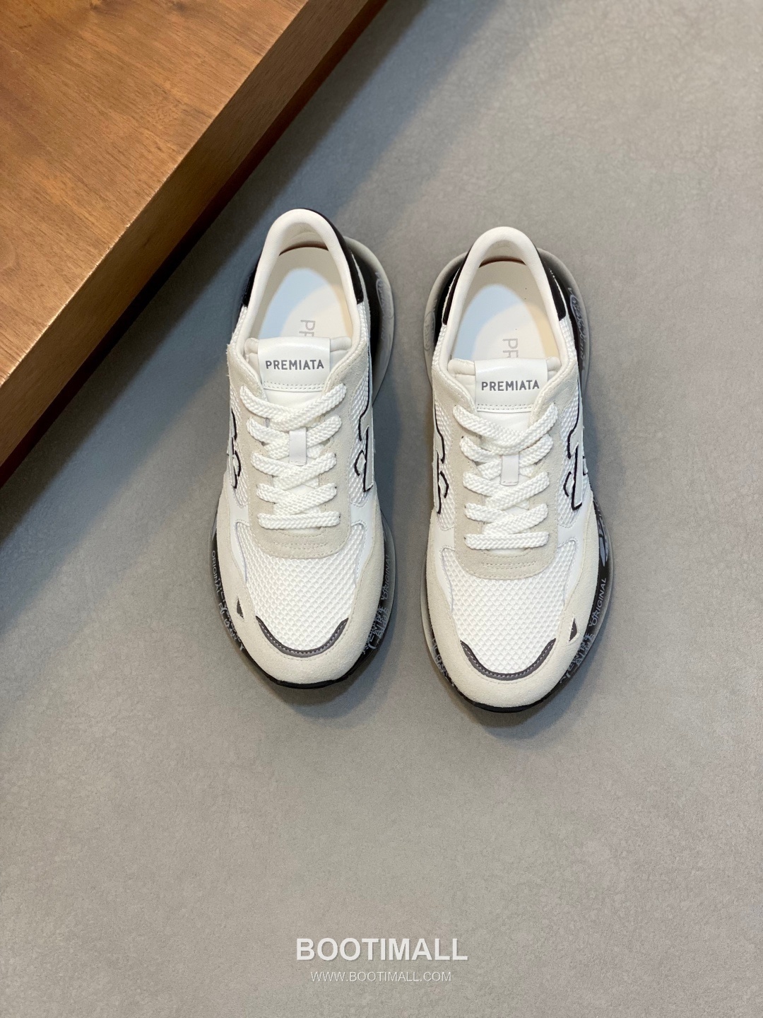 Premiata Suede Calfskin Waterproof Fabric Low Sneakers with Logo Stitch Detail Rubber Sole 프리미아타 스웨이드 카프스킨 방수 패브릭 로우 스니커즈 로고 스티치 디테일 러버솔 7F03038 3cm 1