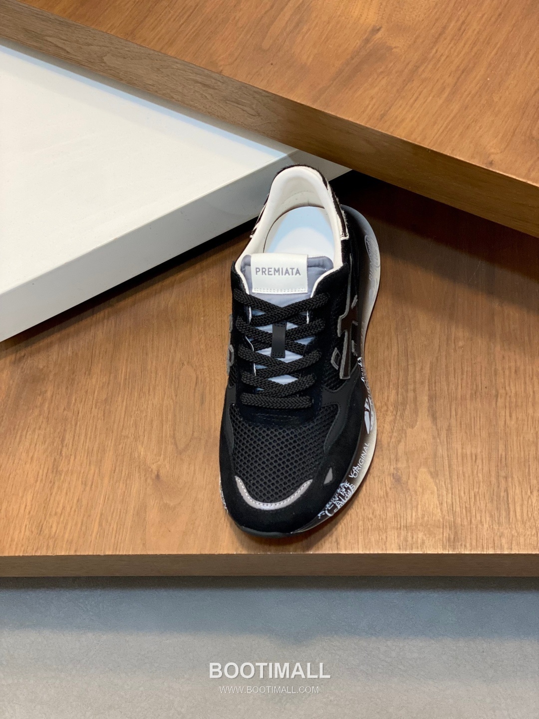 Premiata Suede Calfskin Waterproof Fabric Low Sneakers with Logo Stitch Detail Rubber Sole 프리미아타 스웨이드 카프스킨 방수 패브릭 로우 스니커즈 로고 스티치 디테일 러버솔 7F03038 3cm 6