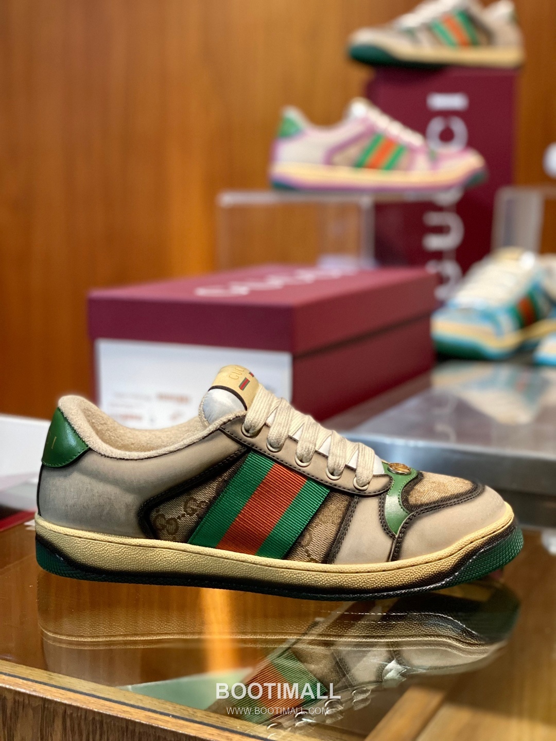 Gucci Screener Distressed Sheepskin Leather Low Sneakers with Vintage Effect Rubber Sole 구찌 스크리너 디스트레스드 쉽스킨 레더 로우 스니커즈 빈티지 이펙트 러버솔 3cm 2