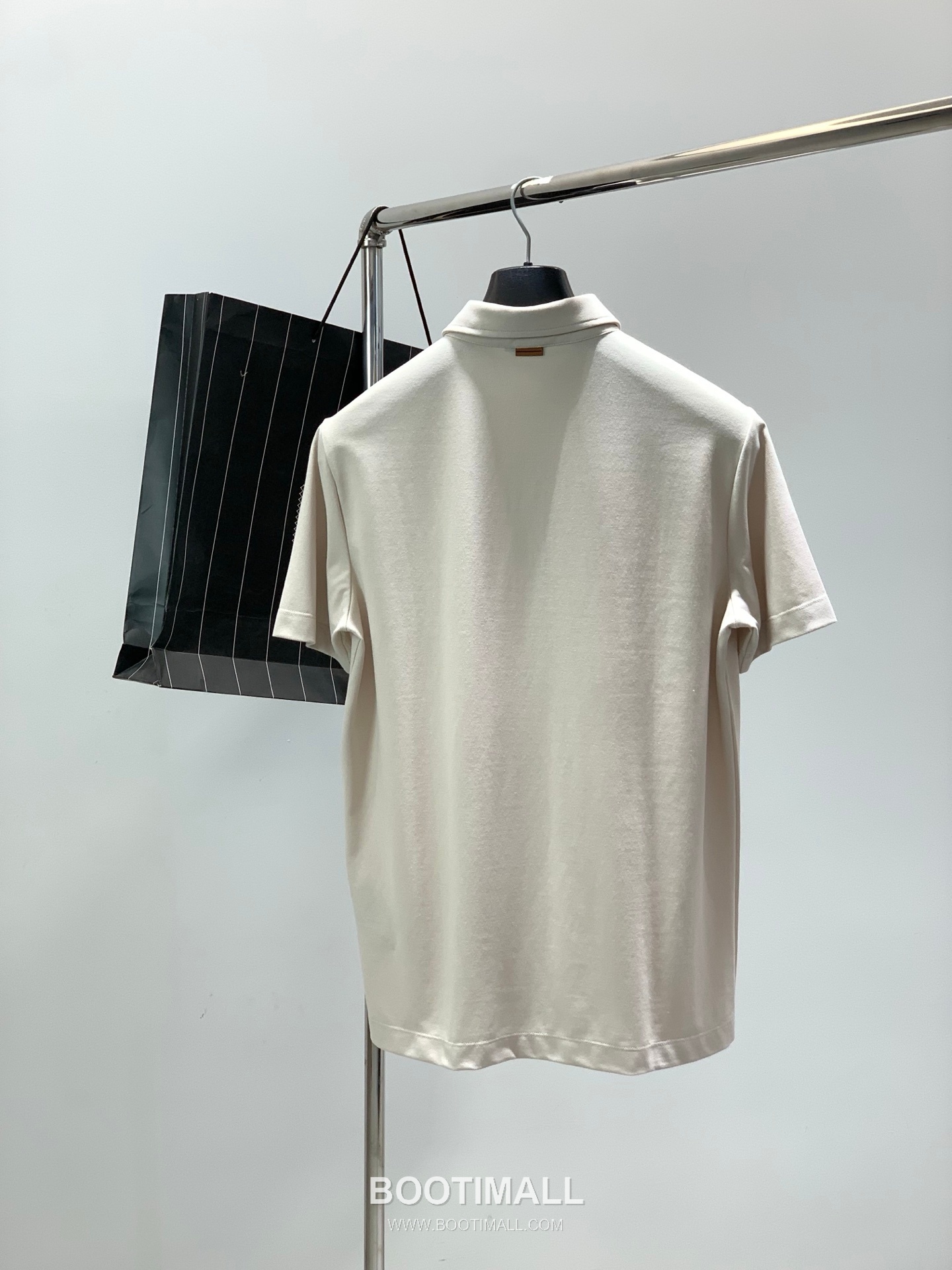 Zegna Cotton Collared Short Sleeve Polo Shirt with Minimal Design 제냐 코튼 카라 반팔 폴로 셔츠 미니멀 디자인 2