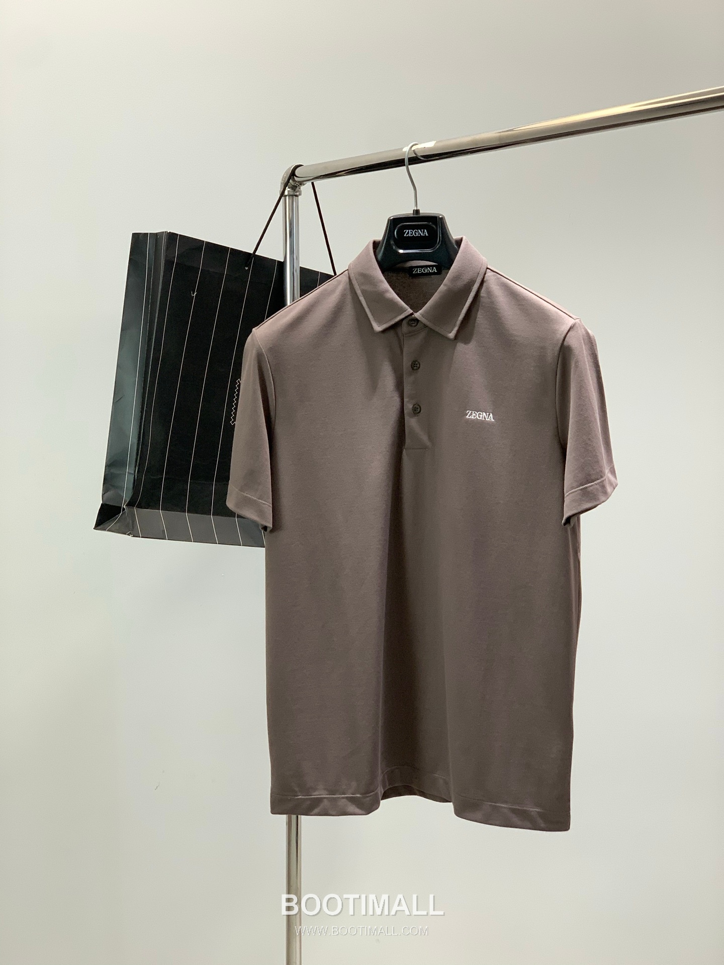 Zegna Cotton Collared Short Sleeve Polo Shirt with Minimal Design 제냐 코튼 카라 반팔 폴로 셔츠 미니멀 디자인 1