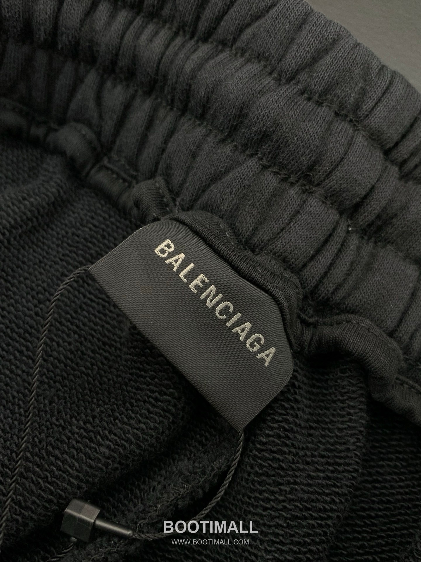 Balenciaga SS26 Cotton Blend Elastic Waist Pants with Logo Print 발렌시아가 SS26 코튼 혼방 밴딩 팬츠 로고 프린트 11