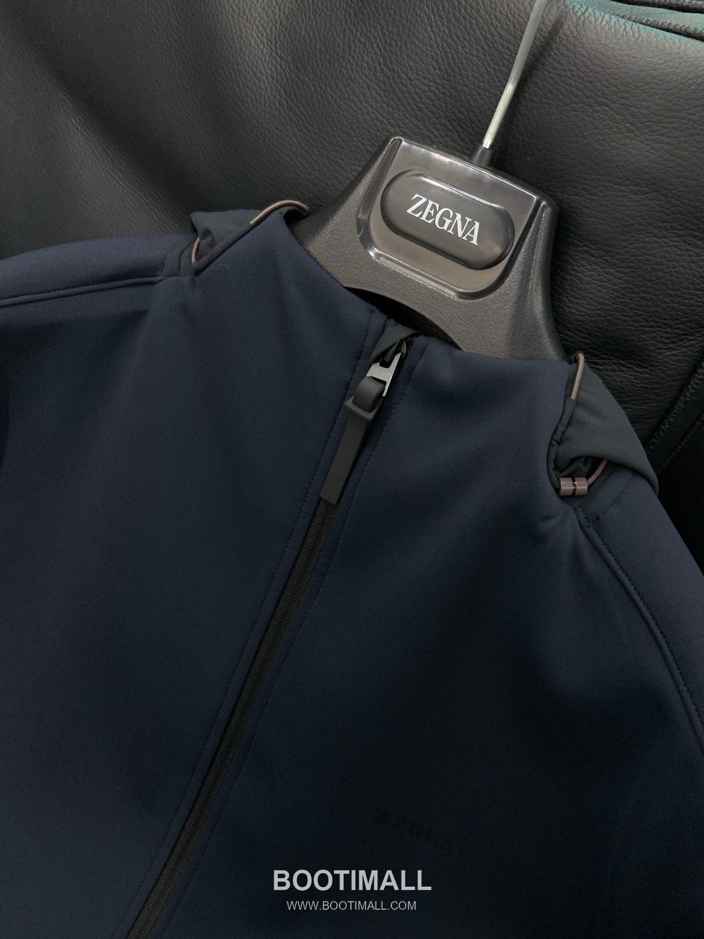 Zegna SS26 Cotton Blend Zip Jacket and Pants Set with Logo Print 제냐 SS26 코튼 혼방 집 재킷 팬츠 세트 로고 프린트 4