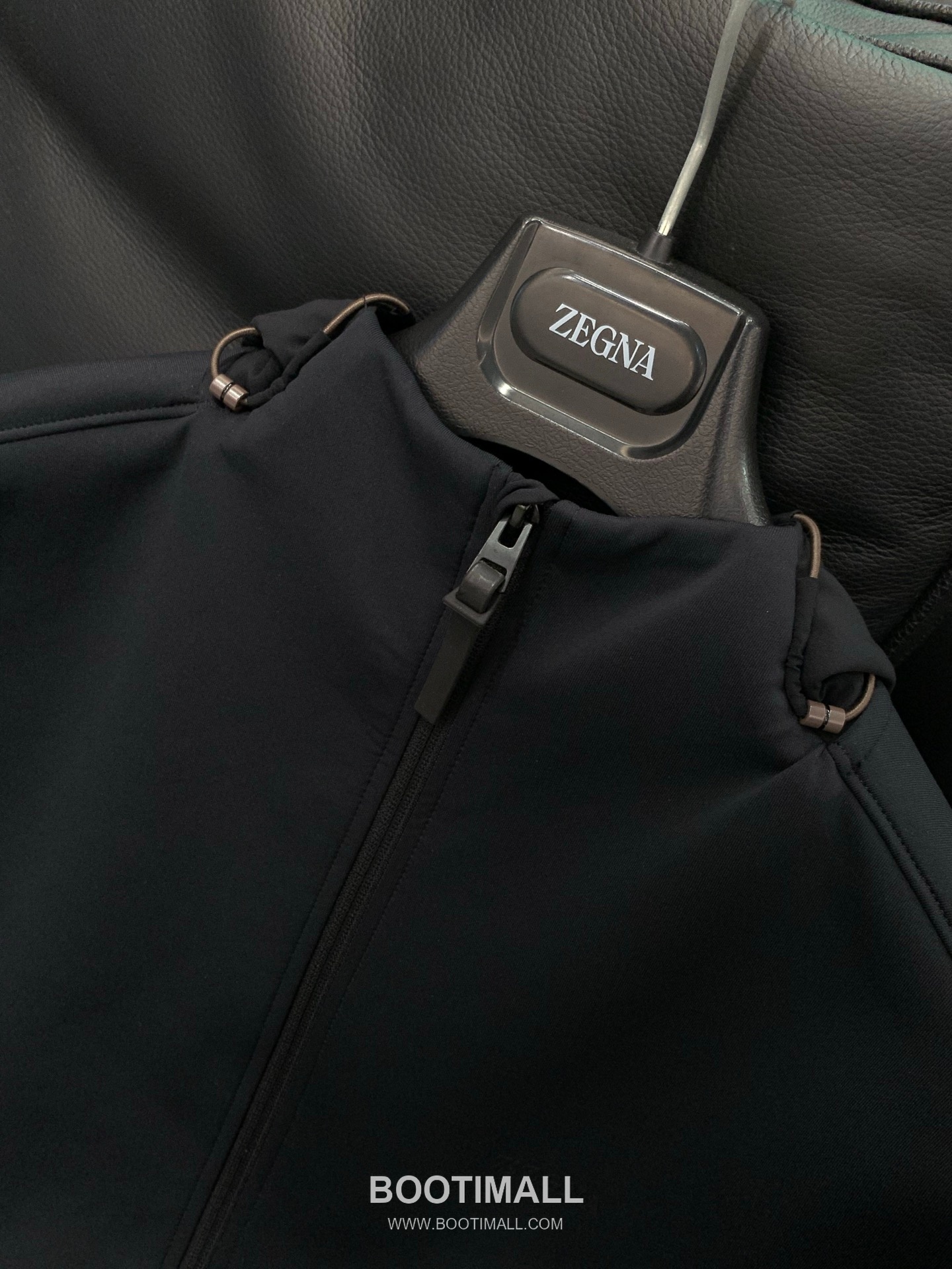 Zegna SS26 Cotton Blend Zip Jacket and Pants Set with Logo Print 제냐 SS26 코튼 혼방 집 재킷 팬츠 세트 로고 프린트 4