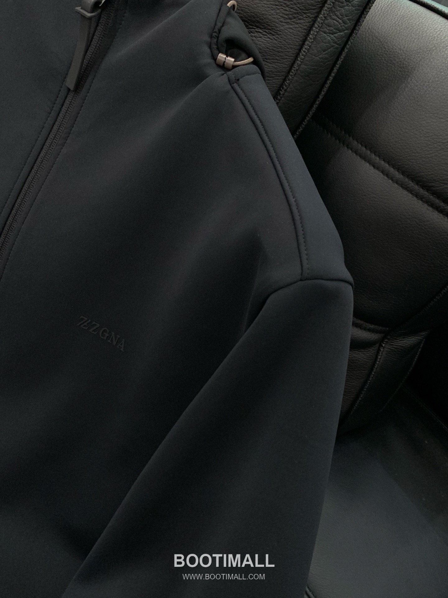 Zegna SS26 Cotton Blend Zip Jacket and Pants Set with Logo Print 제냐 SS26 코튼 혼방 집 재킷 팬츠 세트 로고 프린트 5