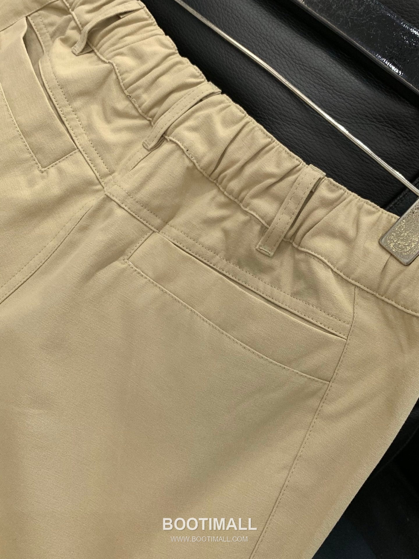 Louis Vuitton SS26 Cotton Blend Pants with Embroidered Logo 루이비통 SS26 코튼 혼방 팬츠 자수 로고 12