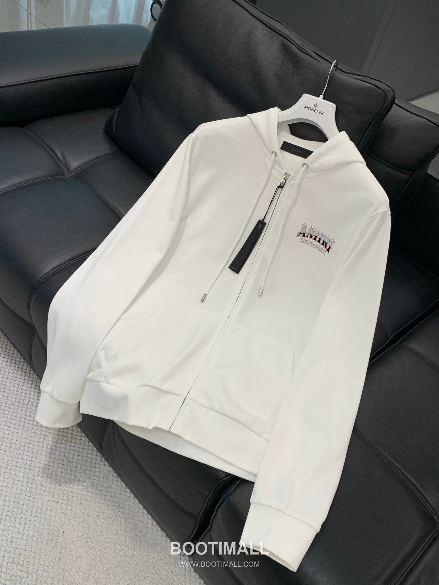 Amiri SS26 Cotton Blend Hooded Zip Jacket with Logo Print 아미리 SS26 코튼 혼방 후드 집 재킷 로고 프린트 3