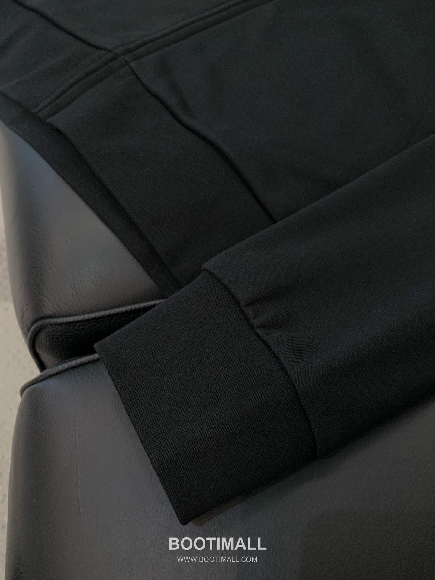 Amiri SS26 Cotton Blend Hooded Zip Jacket with Logo Print 아미리 SS26 코튼 혼방 후드 집 재킷 로고 프린트 6