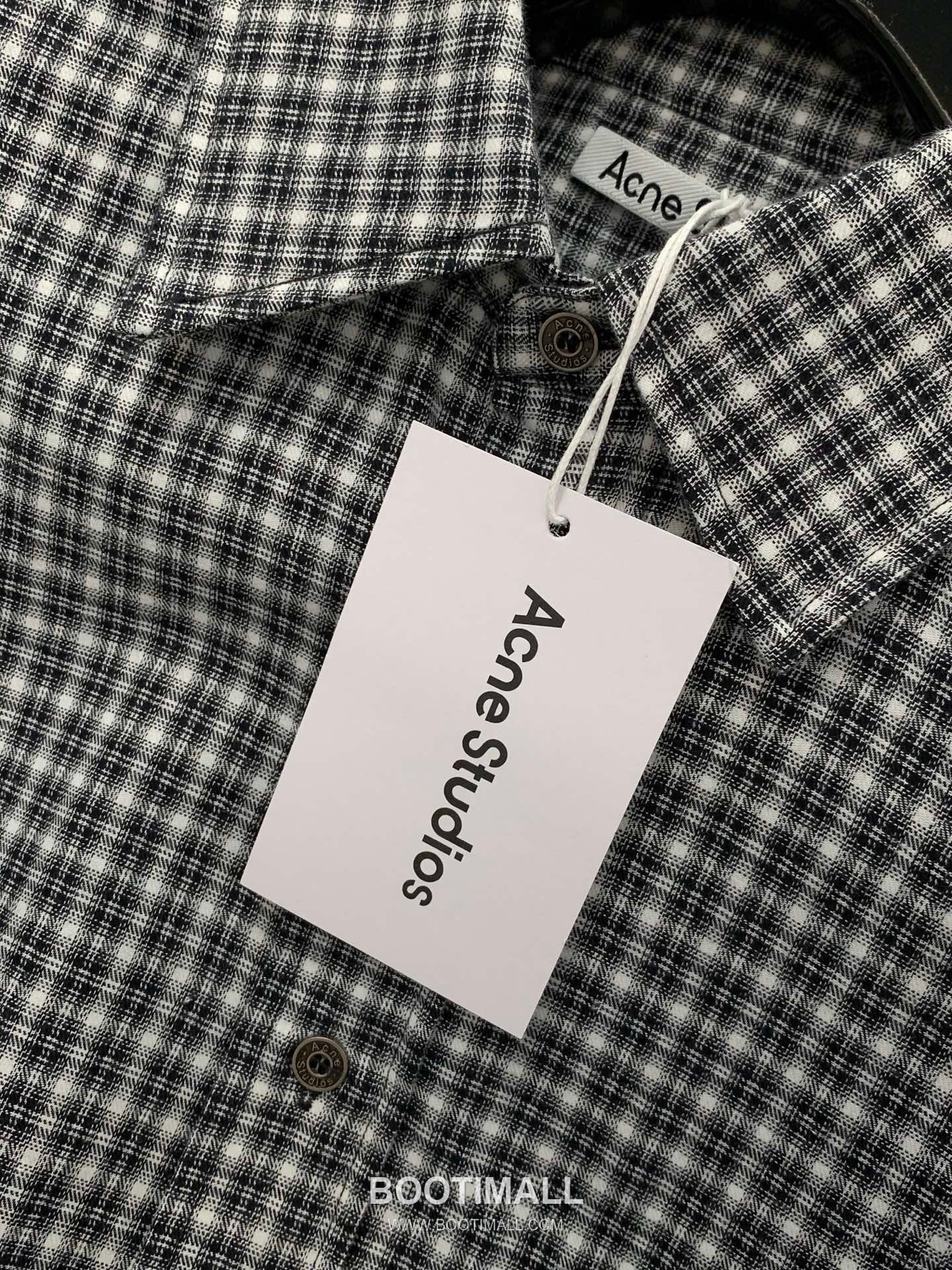 Acne Studios SS26 Cotton Long Sleeve Shirt with Embroidered Logo 아크네스튜디오 SS26 코튼 롱슬리브 셔츠 자수 로고 8