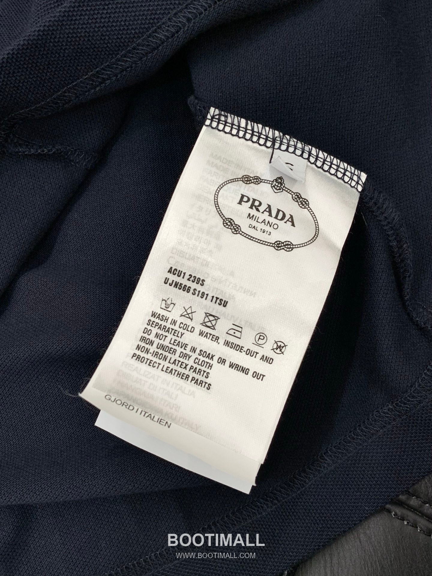 Prada SS26 Cotton Collared Short Sleeve T-Shirt with Logo Print 프라다 SS26 코튼 카라 반팔 티셔츠 로고 프린트 8