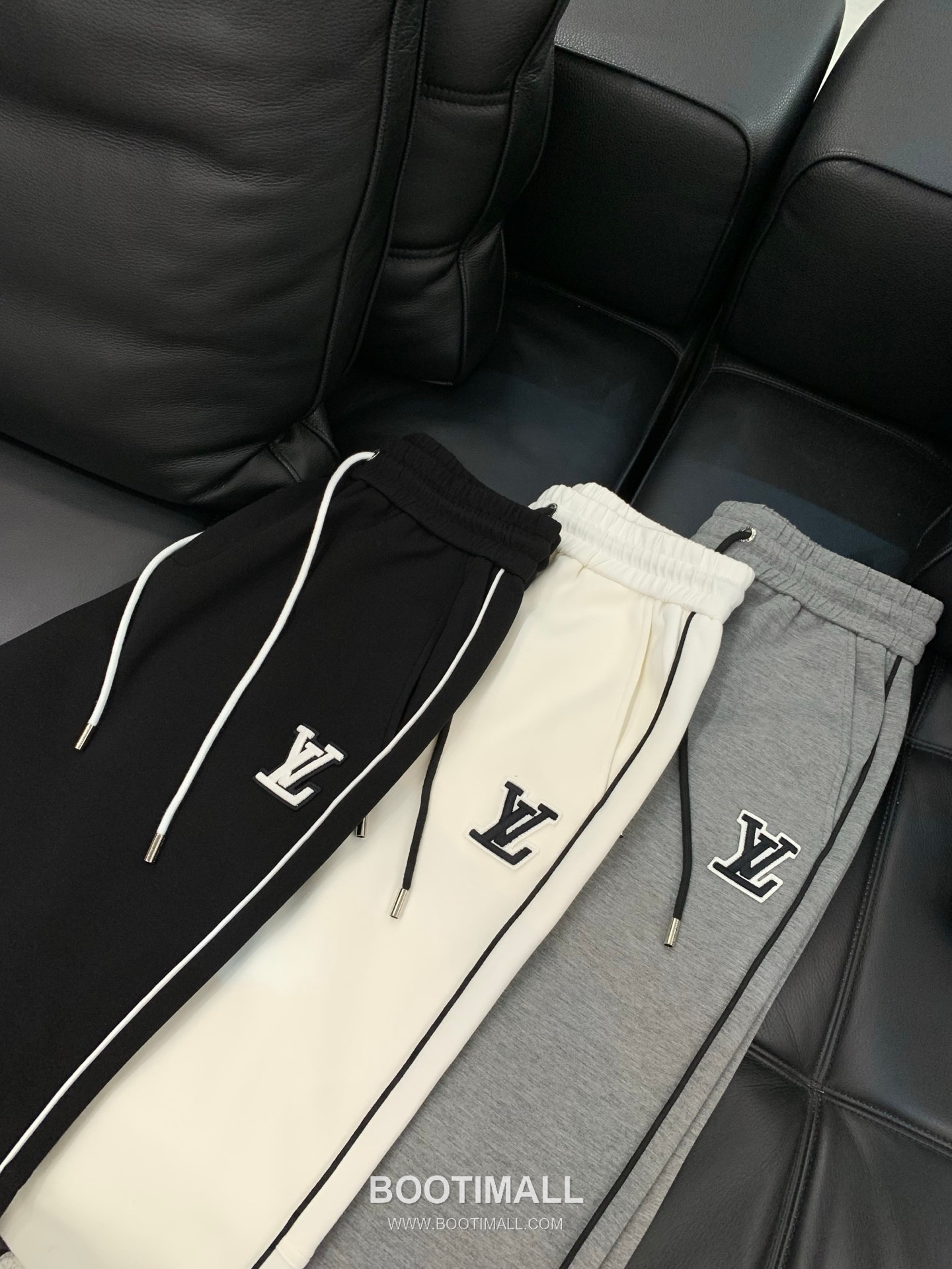 Louis Vuitton SS26 Cotton Blend Pants with Embroidered Logo 루이비통 SS26 코튼 혼방 팬츠 자수 로고 9