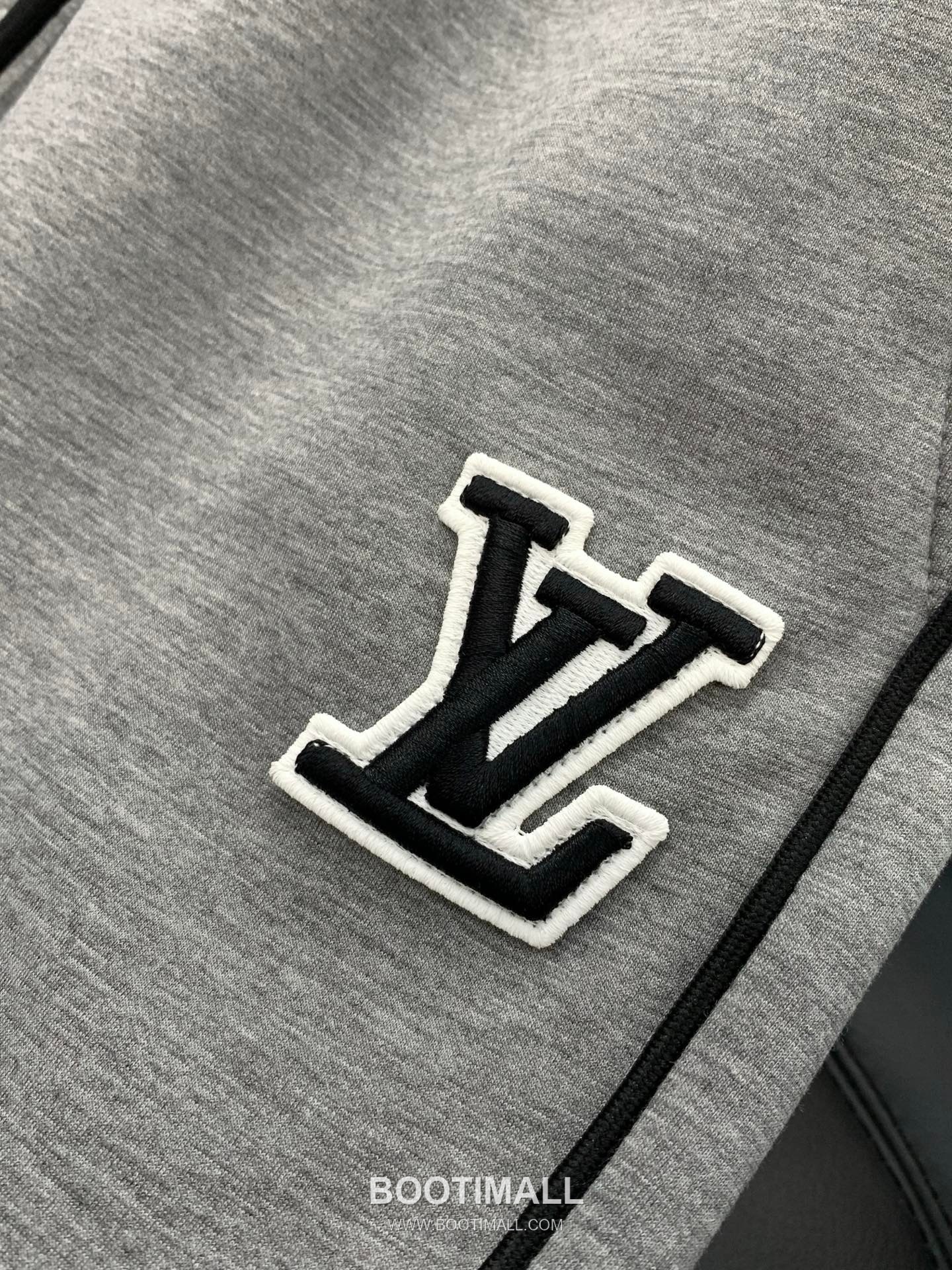 Louis Vuitton SS26 Cotton Blend Pants with Embroidered Logo 루이비통 SS26 코튼 혼방 팬츠 자수 로고 5