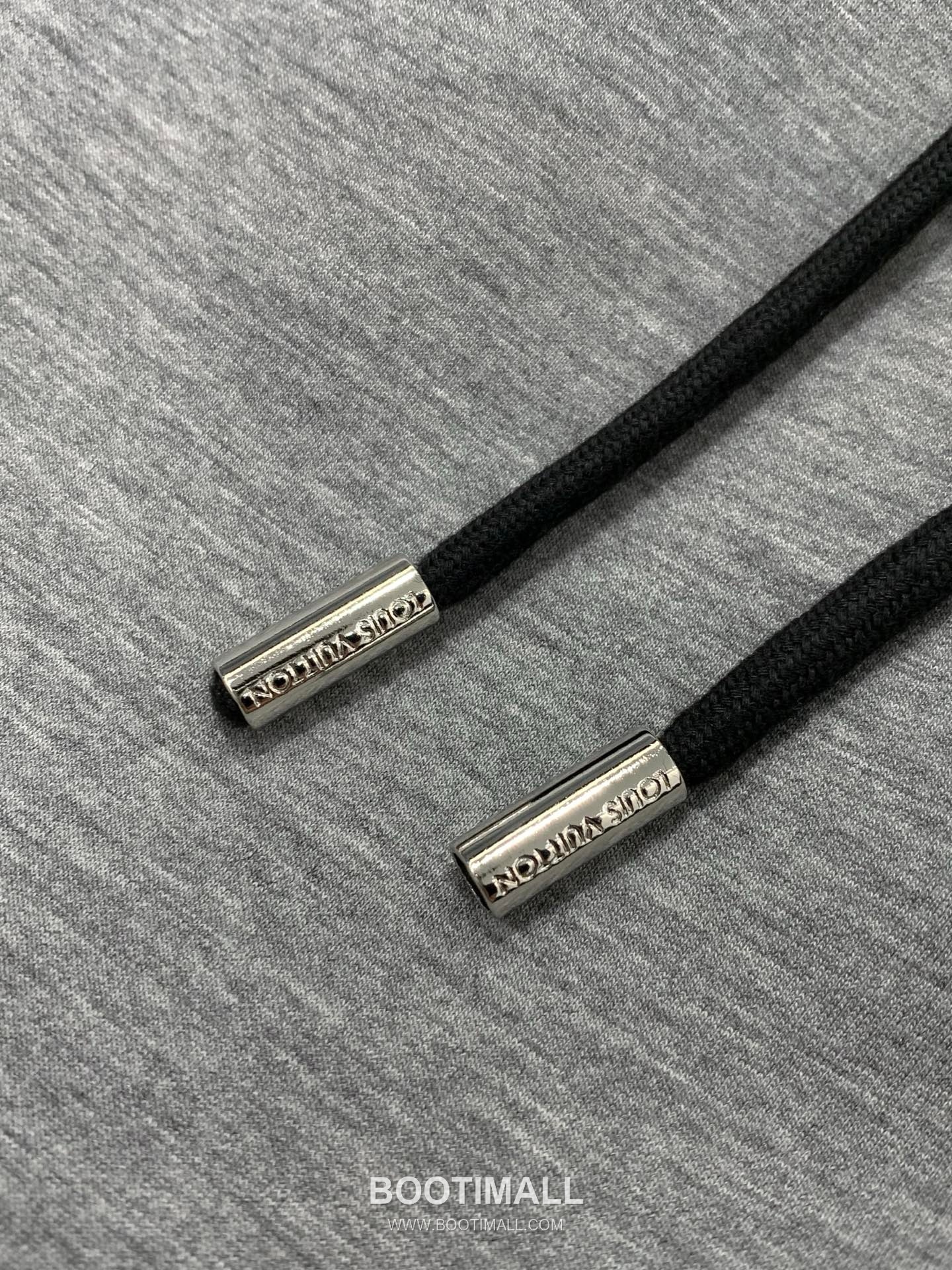 Louis Vuitton SS26 Cotton Blend Pants with Embroidered Logo 루이비통 SS26 코튼 혼방 팬츠 자수 로고 7