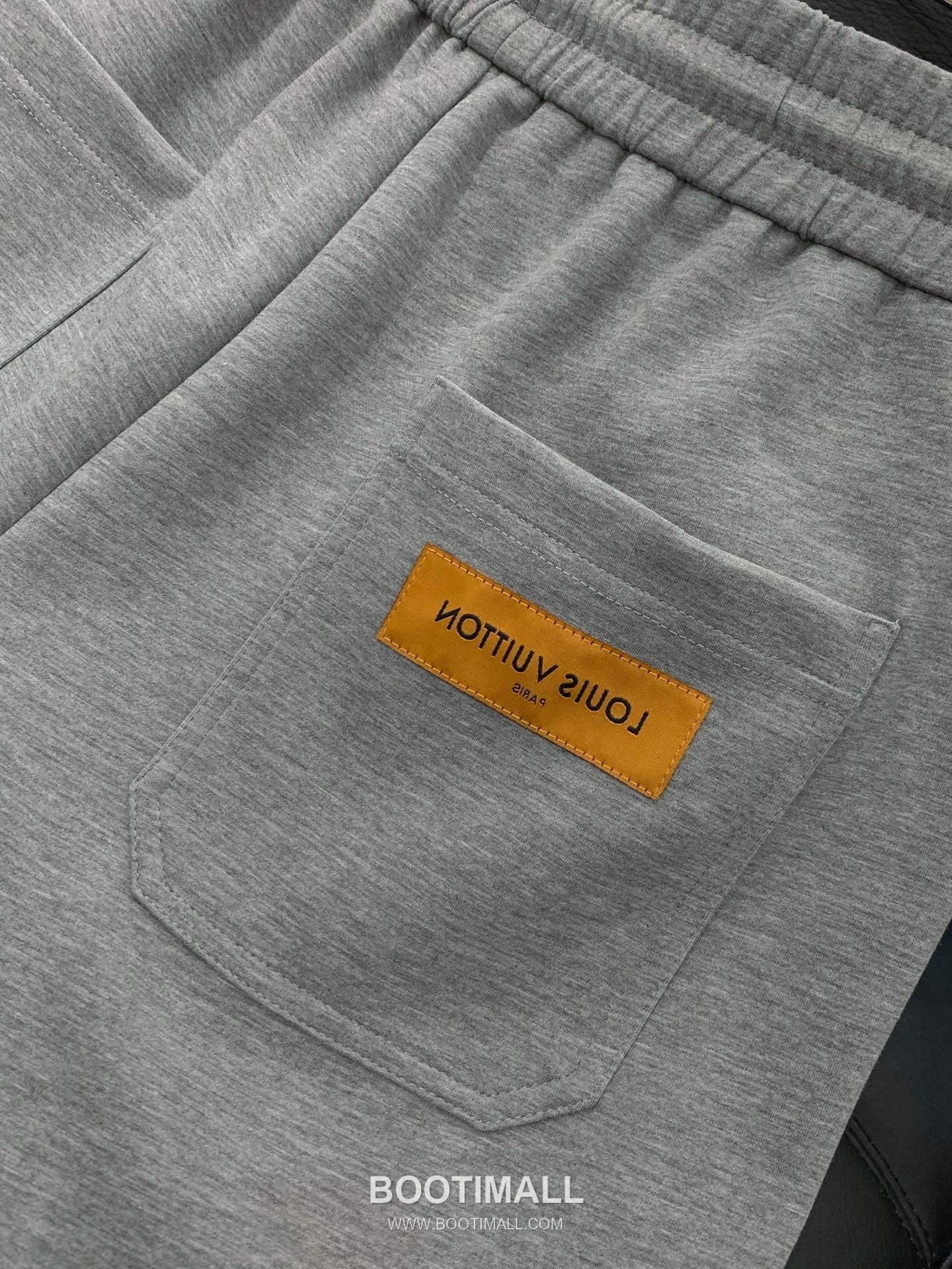 Louis Vuitton SS26 Cotton Blend Pants with Embroidered Logo 루이비통 SS26 코튼 혼방 팬츠 자수 로고 8